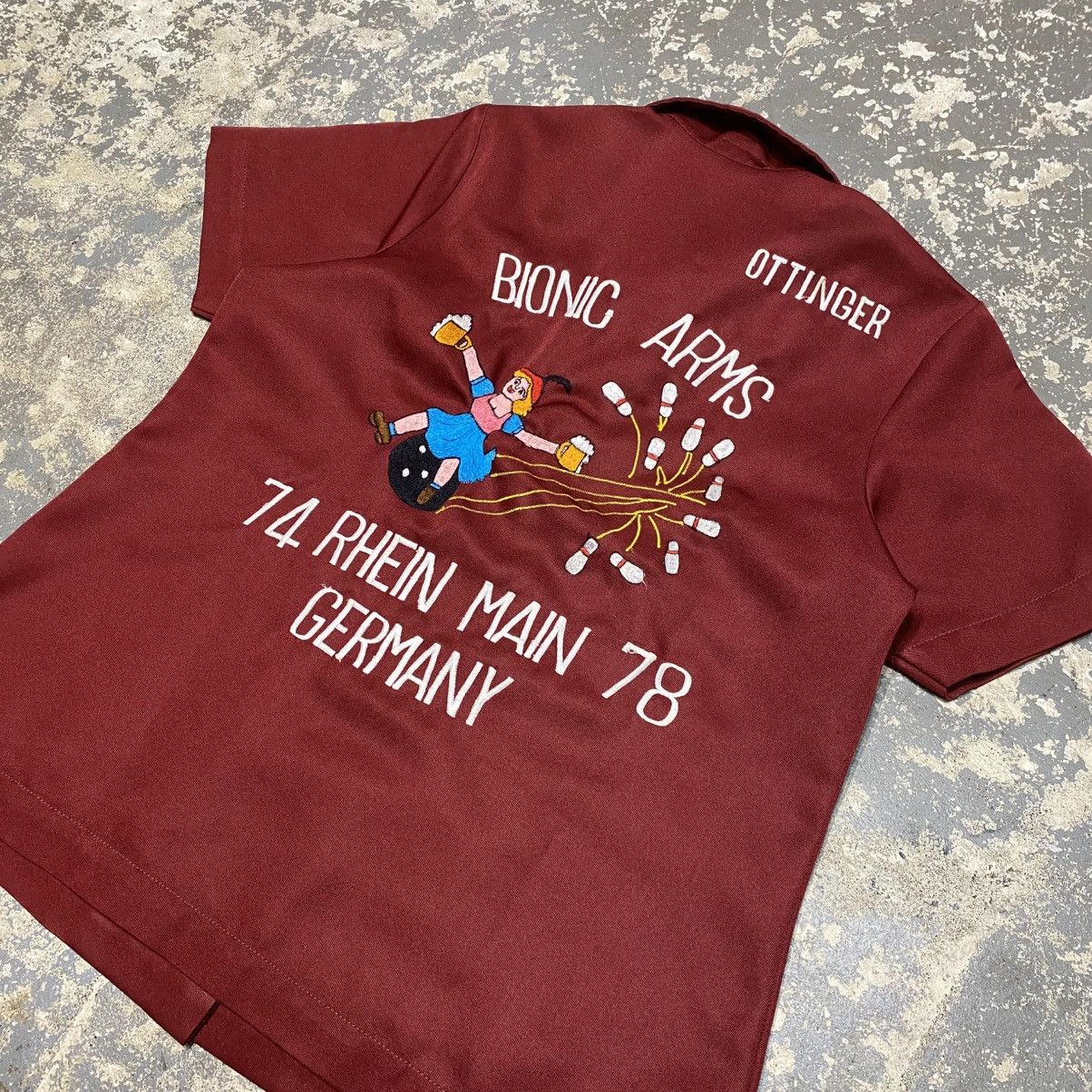 Vintage Vintage 1970s Bionic Arms Beer USAF Germany Bowling Shirt Size S / US 4 / IT 40 - 2 Thumbnail