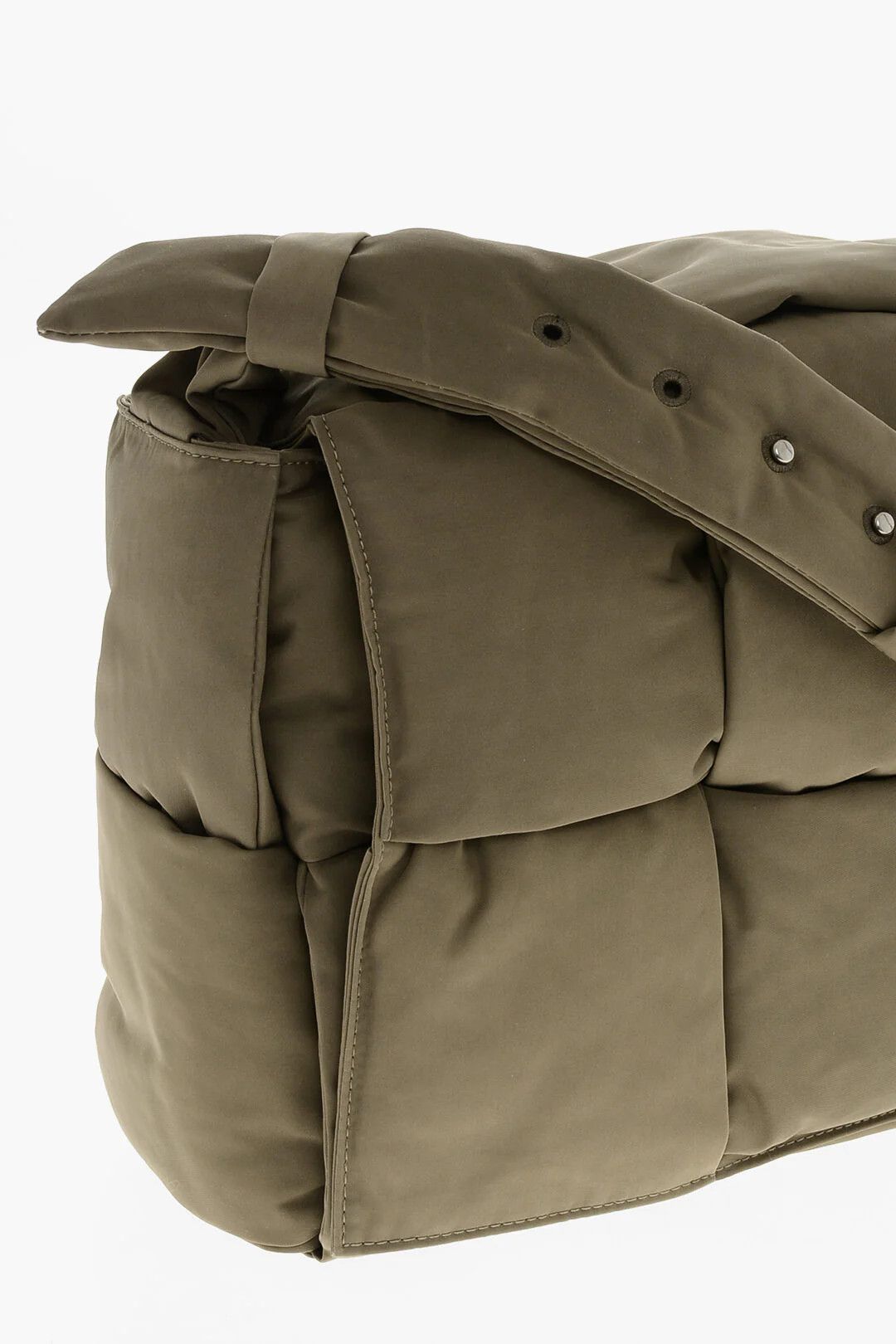Bottega Veneta og1mm0426 Size: OS / Woven Fabric Shoulder Bag in Green Size ONE SIZE - 3 Thumbnail