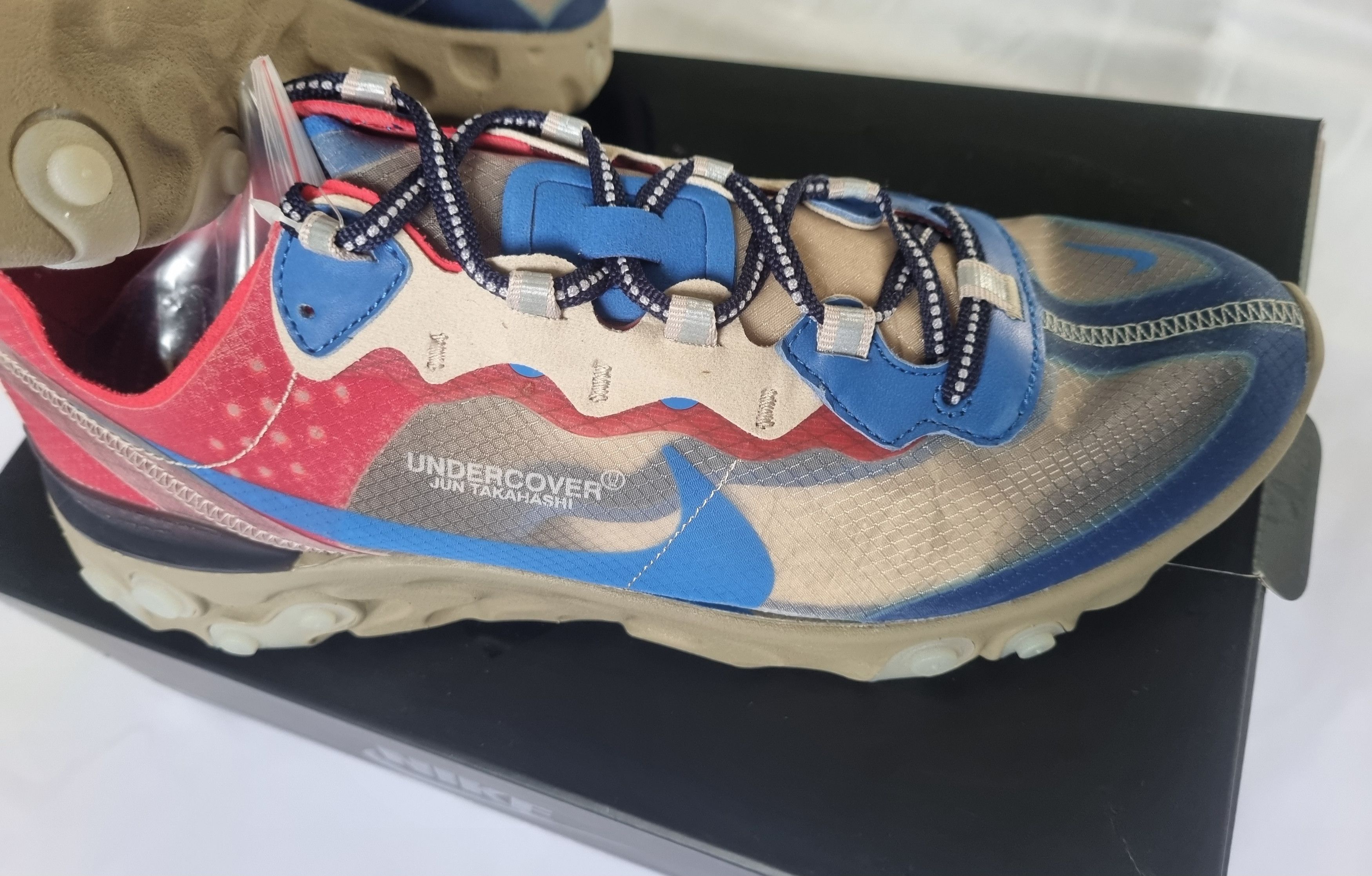 Nike × Undercover Nike React Element 87 X Undercover Light Beige Size US 10 / EU 43 - 3 Thumbnail