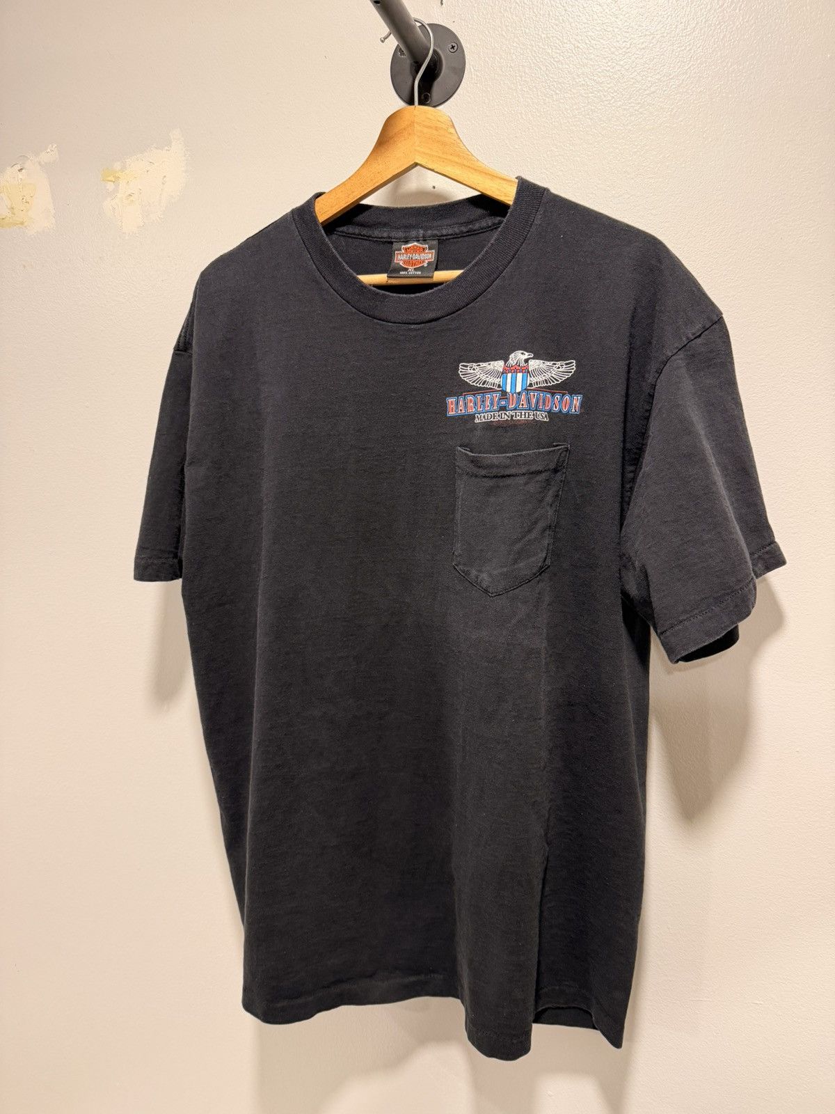 Vintage 90s single stitch Harley Davidson pocket Tshirt