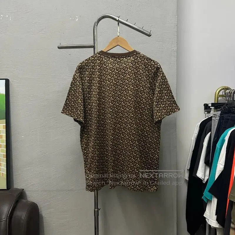 Burberry Burberry Brown Stripe Short Sleeve T. Size US M / EU 48-50 / 2 - 3 Thumbnail