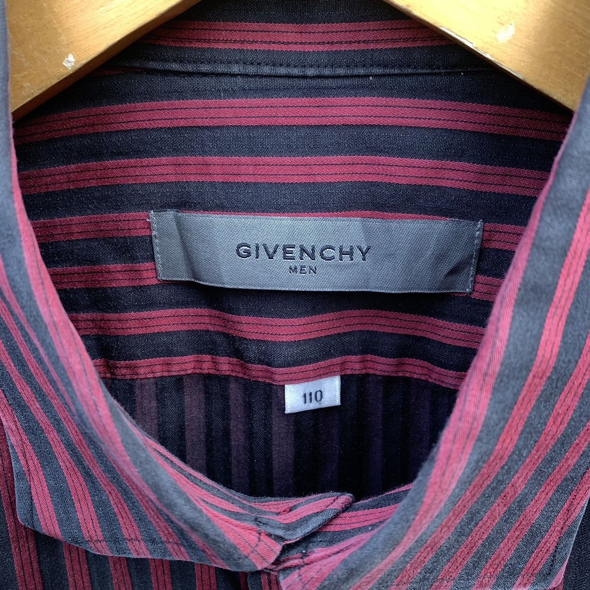Givenchy VINTAGE GIVENCHY BUTTOP UP STRIPE SHIRT Size US XL / EU 56 / 4 - 3 Thumbnail