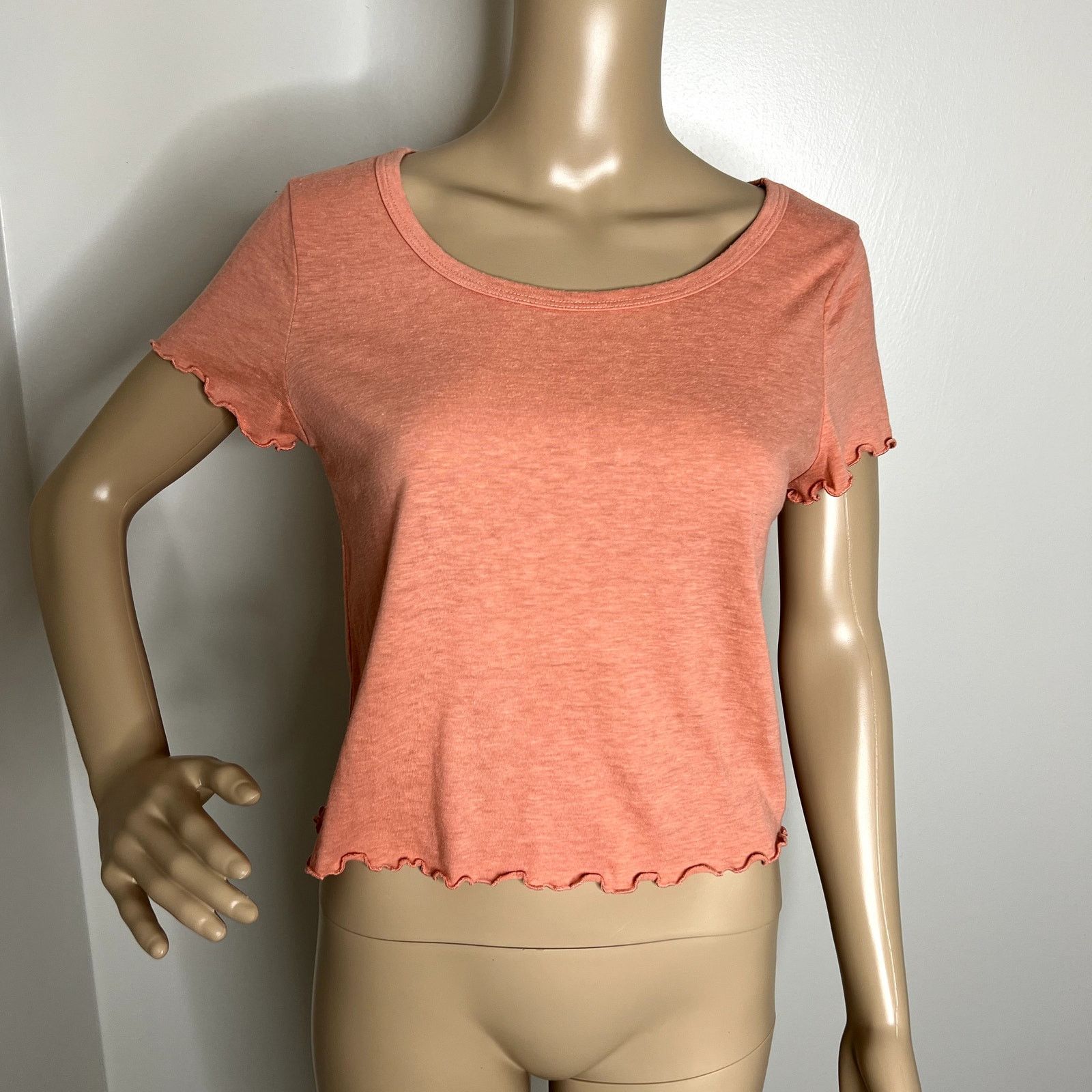 Other Mossimo Supply Co Pink Short Sleeve Ruffle Top Size S / US 4 / IT 40 - 8 Thumbnail