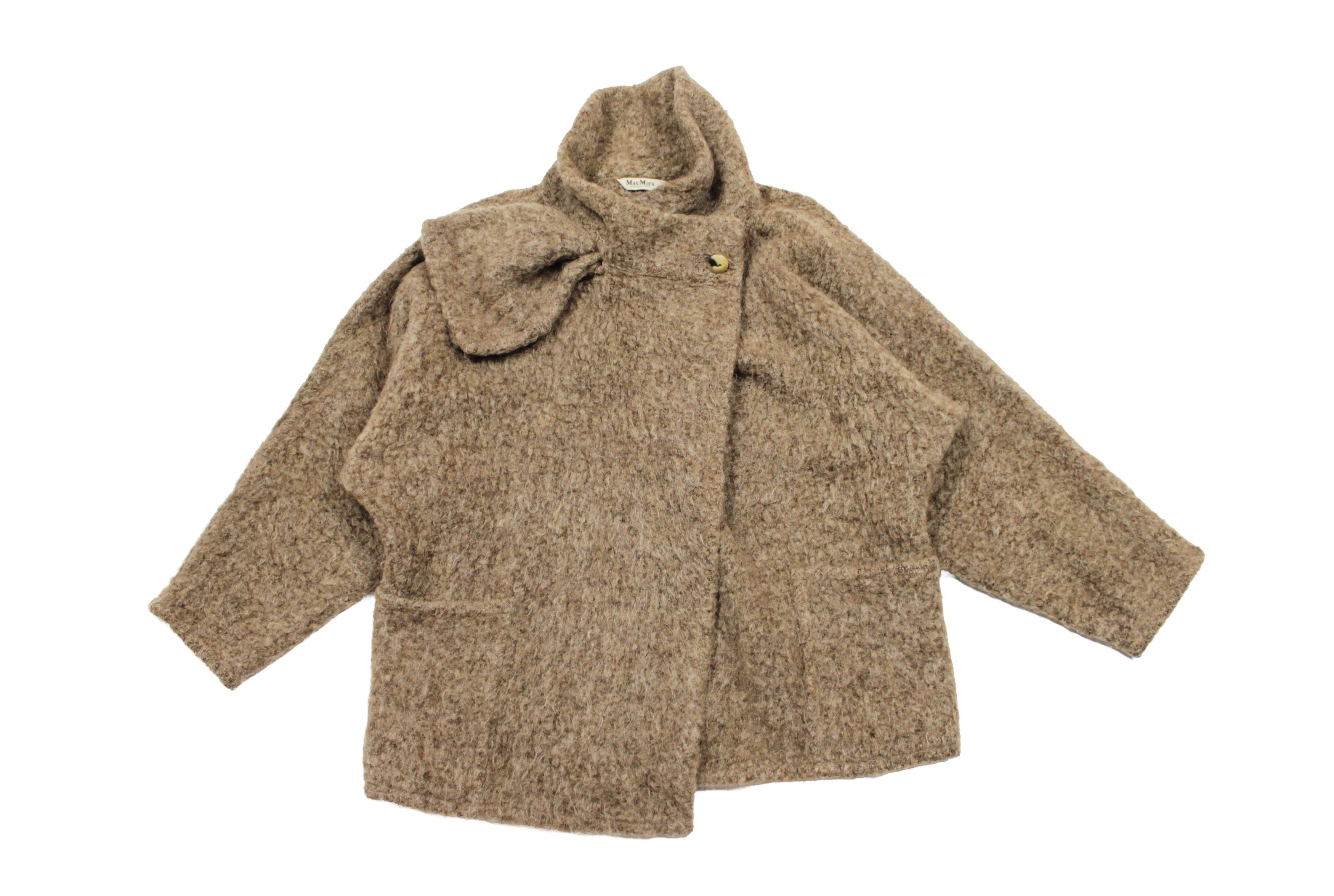 Max Mara 00S Angora Fluffy Y2K Cape Coat Vintage Size M / US 6-8 / IT 42-44 - 1 Thumbnail