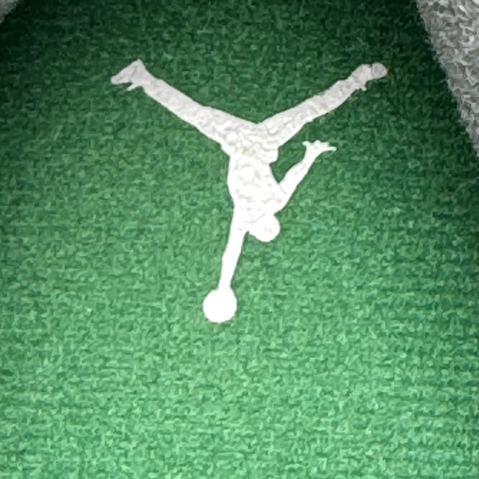 Jordan Brand × Nike Size 5 - Nike Air Jordan 3 Retro GS Pine Green Men's Shoes Size US 5 / EU 37 - 5 Thumbnail