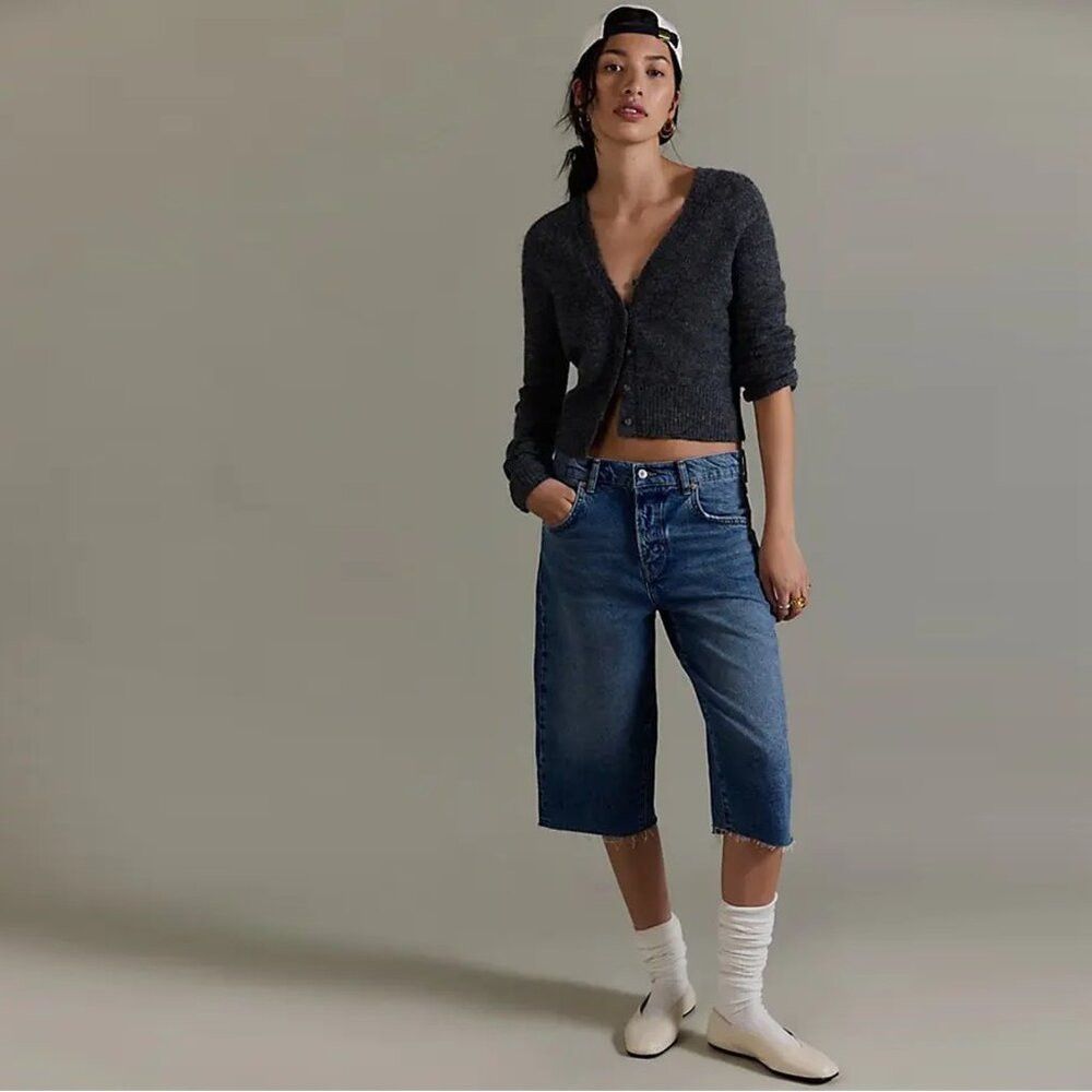 Free People NWT New Free People We The Free Relaxed Capri In Rinse Jean Size 25" / US 0 / IT 36 - 1 Thumbnail