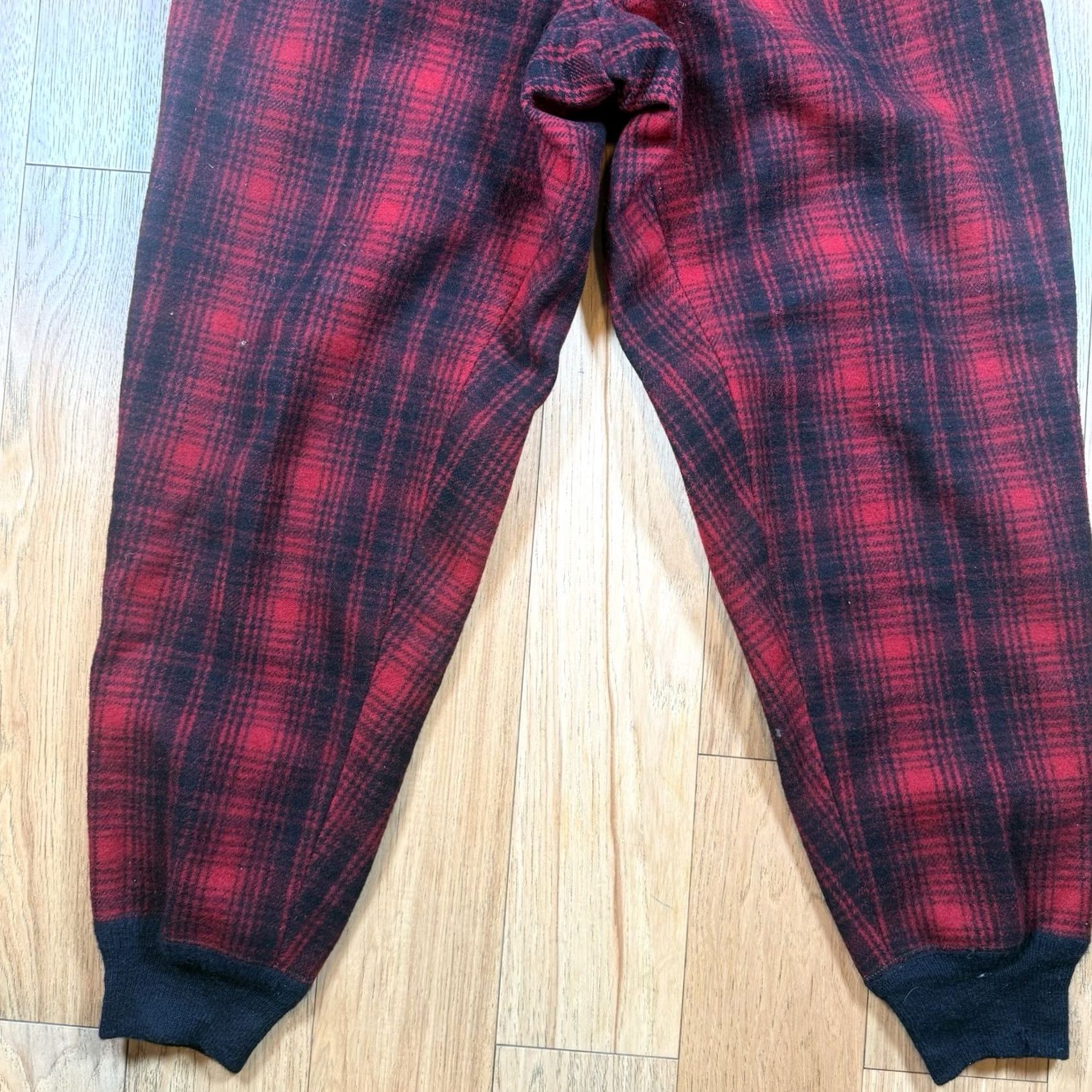 Vintage Okay, I've revised the title to: Vintage Woolrich Buffalo Hunting Pants Mens 30x32 Red Plaid Wool Insulated Size US 30 / EU 46 - 2 Thumbnail