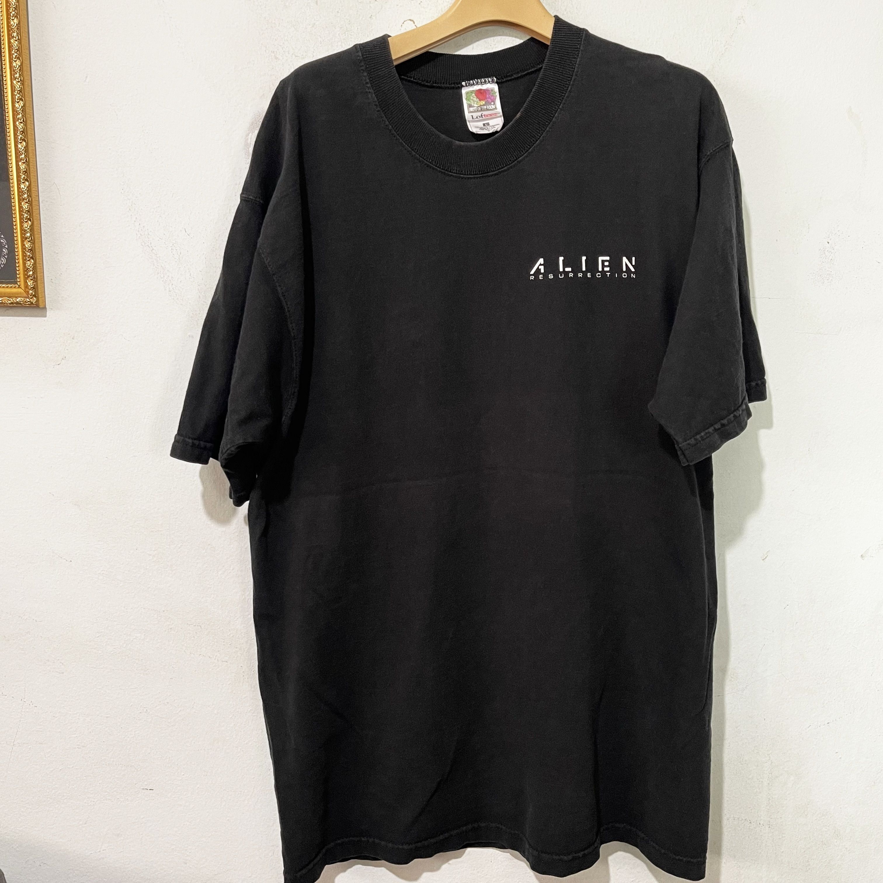 Vintage Vintage 90s Alien Resurrection Shirt Size US L / EU 52-54 / 3 - 3 Thumbnail
