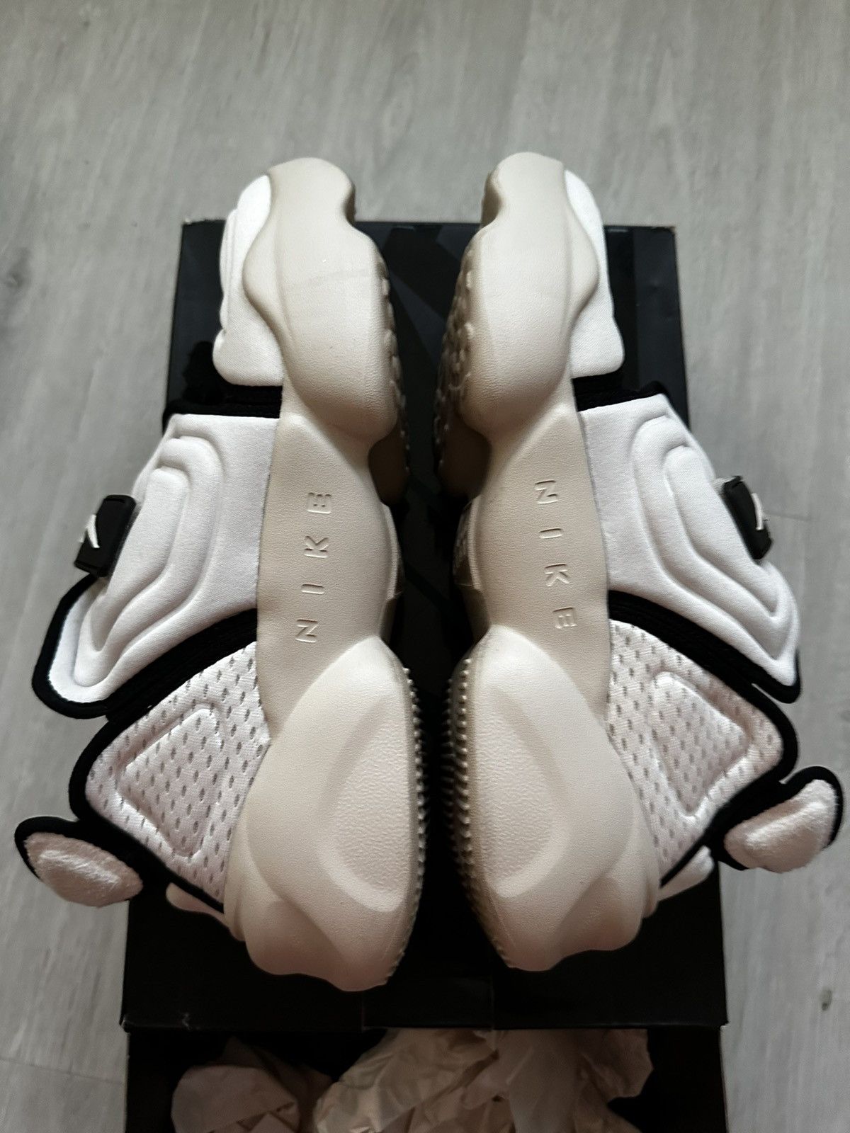 Nike Nike Aqua Rift Summit White 2019 Size 13 W M 11.5 Size US 11.5 / EU 44-45 - 3 Thumbnail