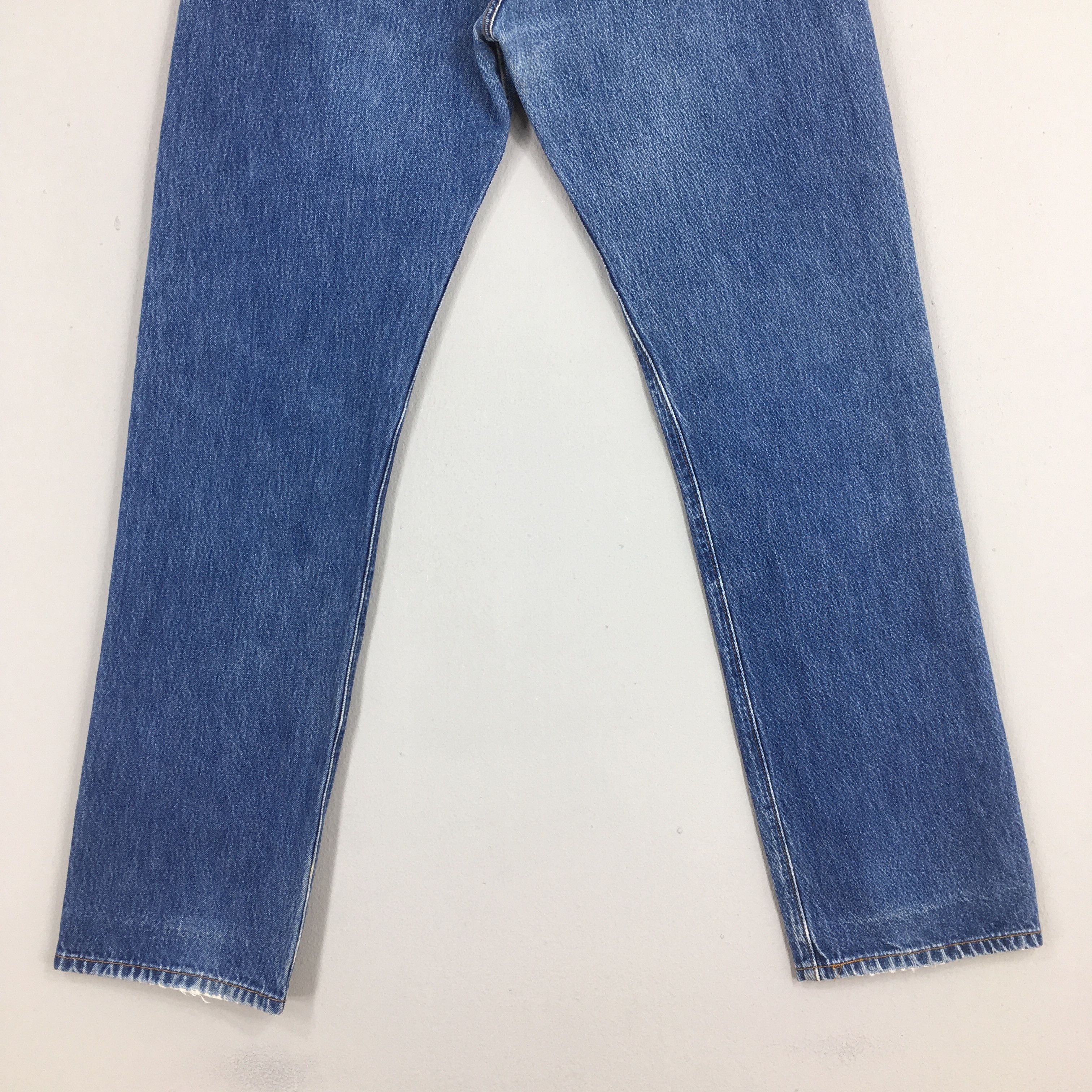 Levi's Size 30x32 Vintage 90s Levi's 501 Faded Blue Jeans S1390 Size US 30 / EU 46 - 9 Thumbnail