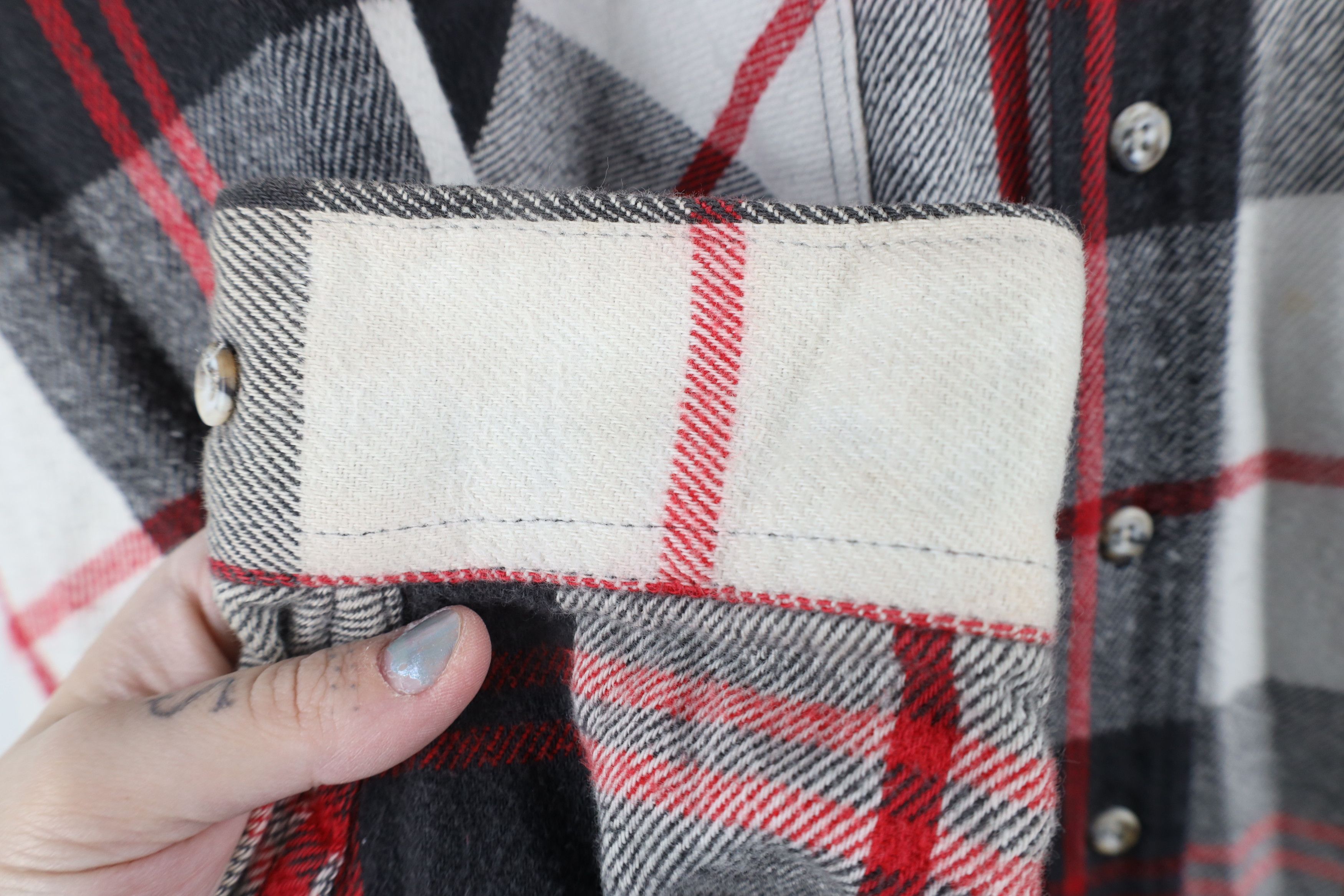 Vintage Vintage 90s Streetwear Heavyweight Flannel Button Shirt USA Size US XL / EU 56 / 4 - 5 Thumbnail