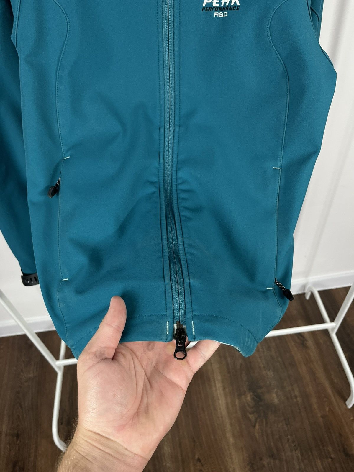 Peak Performance Peak Performance R&D Women’s Softshell Jacket Teal Blue S Size S / US 4 / IT 40 - 4 Thumbnail