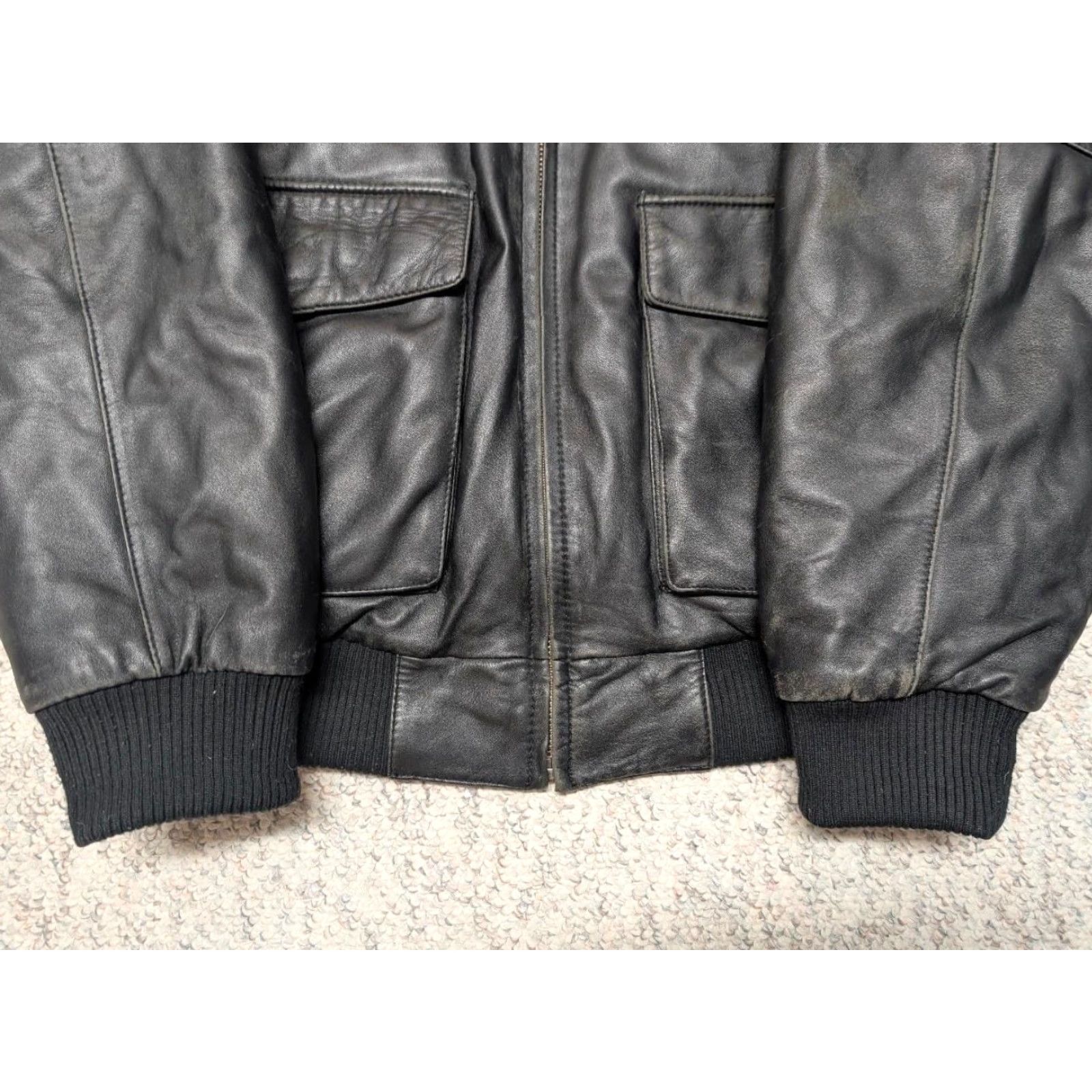 Eddie Bauer VINTAGE Eddie Bauer bomber jacket Lambskin Goose Down GOOSE DOWN leather PUFFER black Men L Jacket Zip Chest 44 in Size US L / EU 52-54 / 3 - 7 Thumbnail
