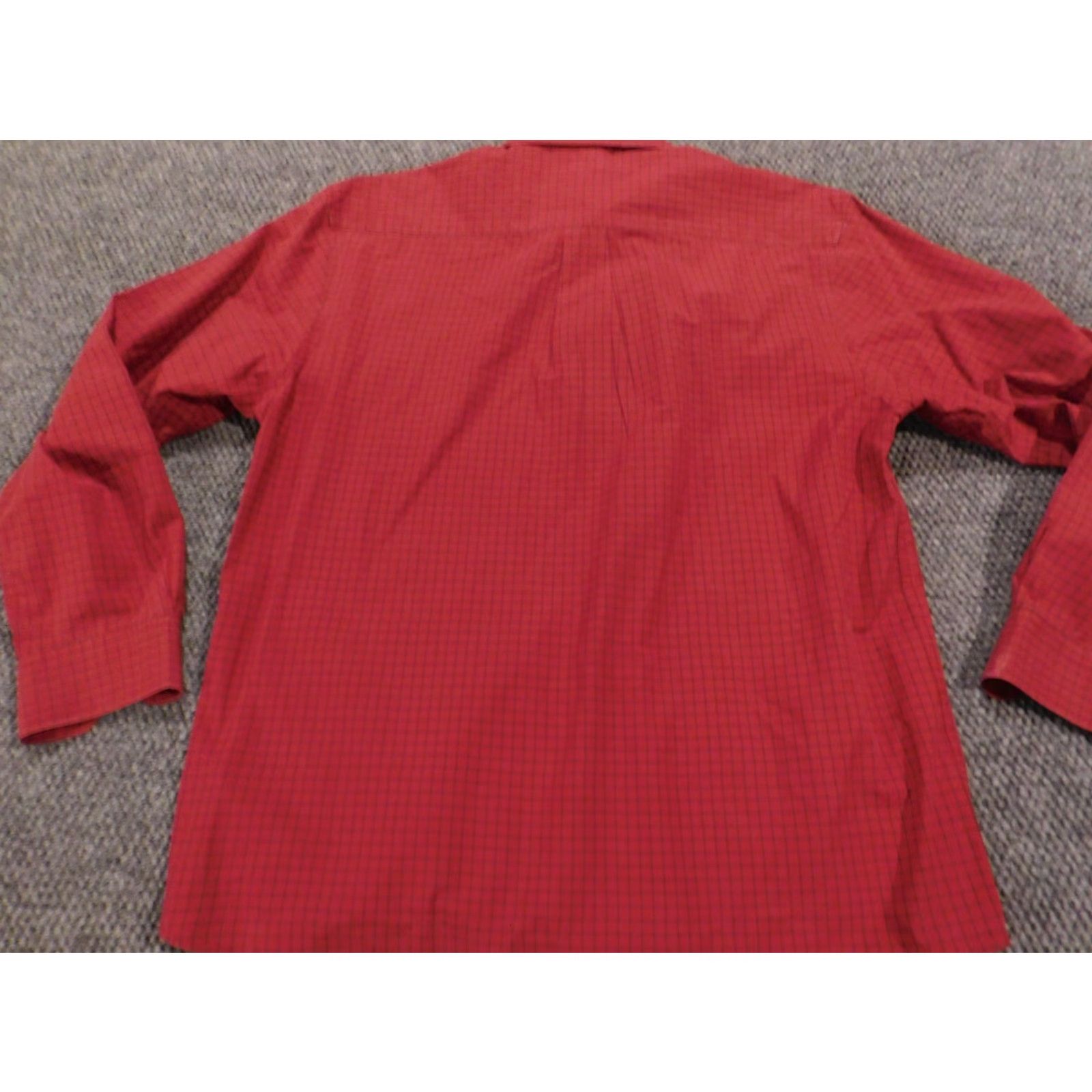 Old Navy Old Navy Mens Shirt Small Red Plaid Button-Down Long Sleeve Slim Fit with Pockets Size US S / EU 44-46 / 1 - 7 Thumbnail