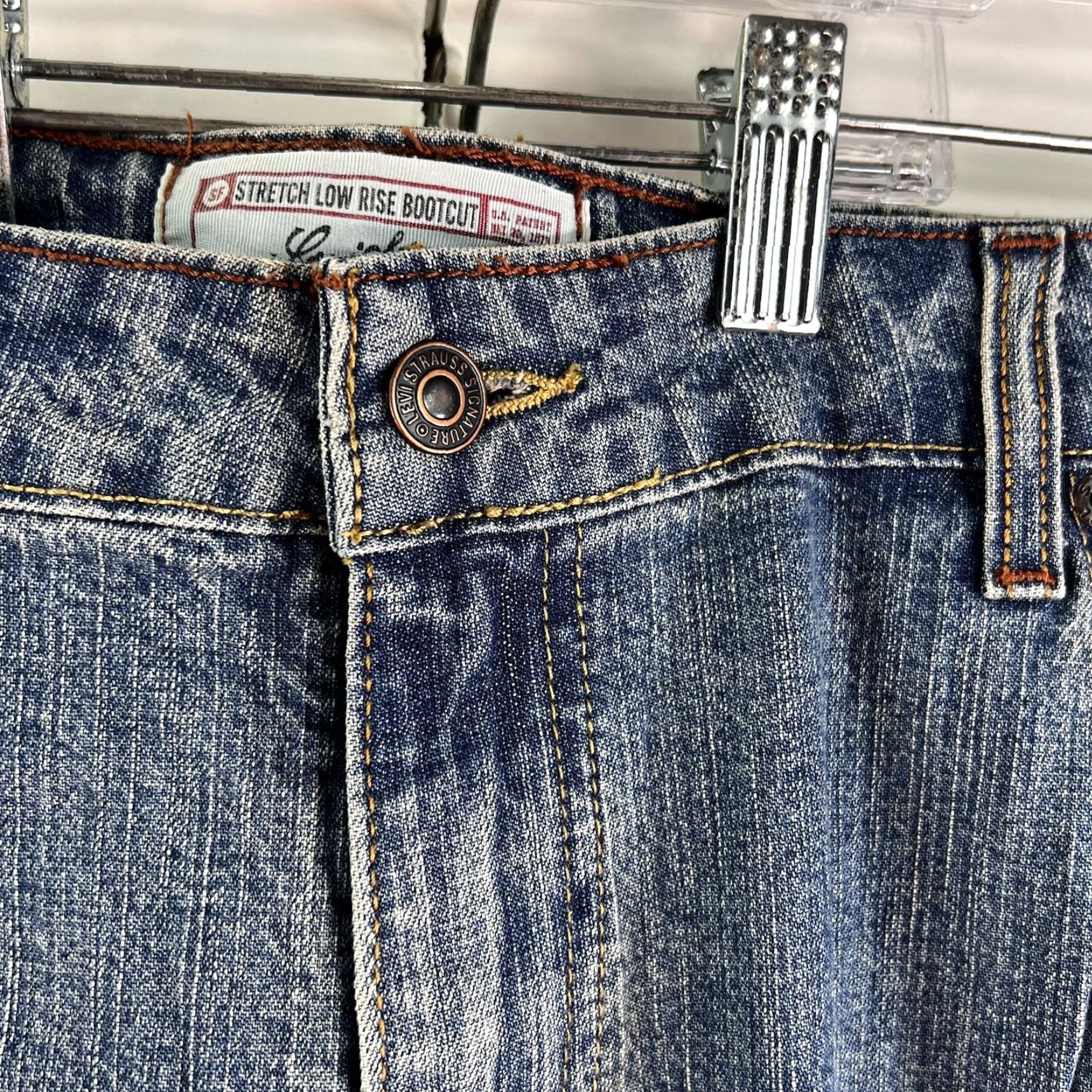 Levi's VINTAGE Levi's Signature Boot Cut Denim Jeans Women's 16M 32 Inseam Blue 41 Waist NWT Jeans Size 38" / US 16 / IT 52 - 7 Thumbnail