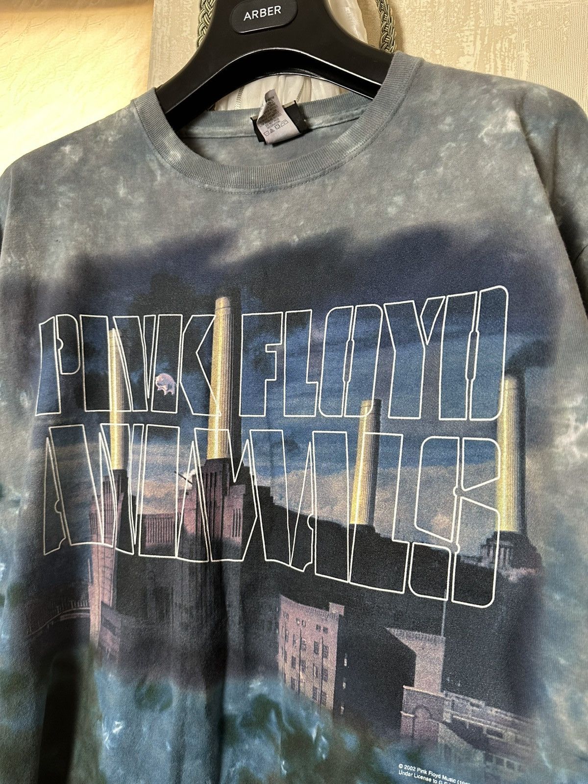 Liquid Blue 🔥 Pink Floyd Animals 2002 Album 1987 T Shirt Liquid Blue Y2K Size US XL / EU 56 / 4 - 12 Thumbnail