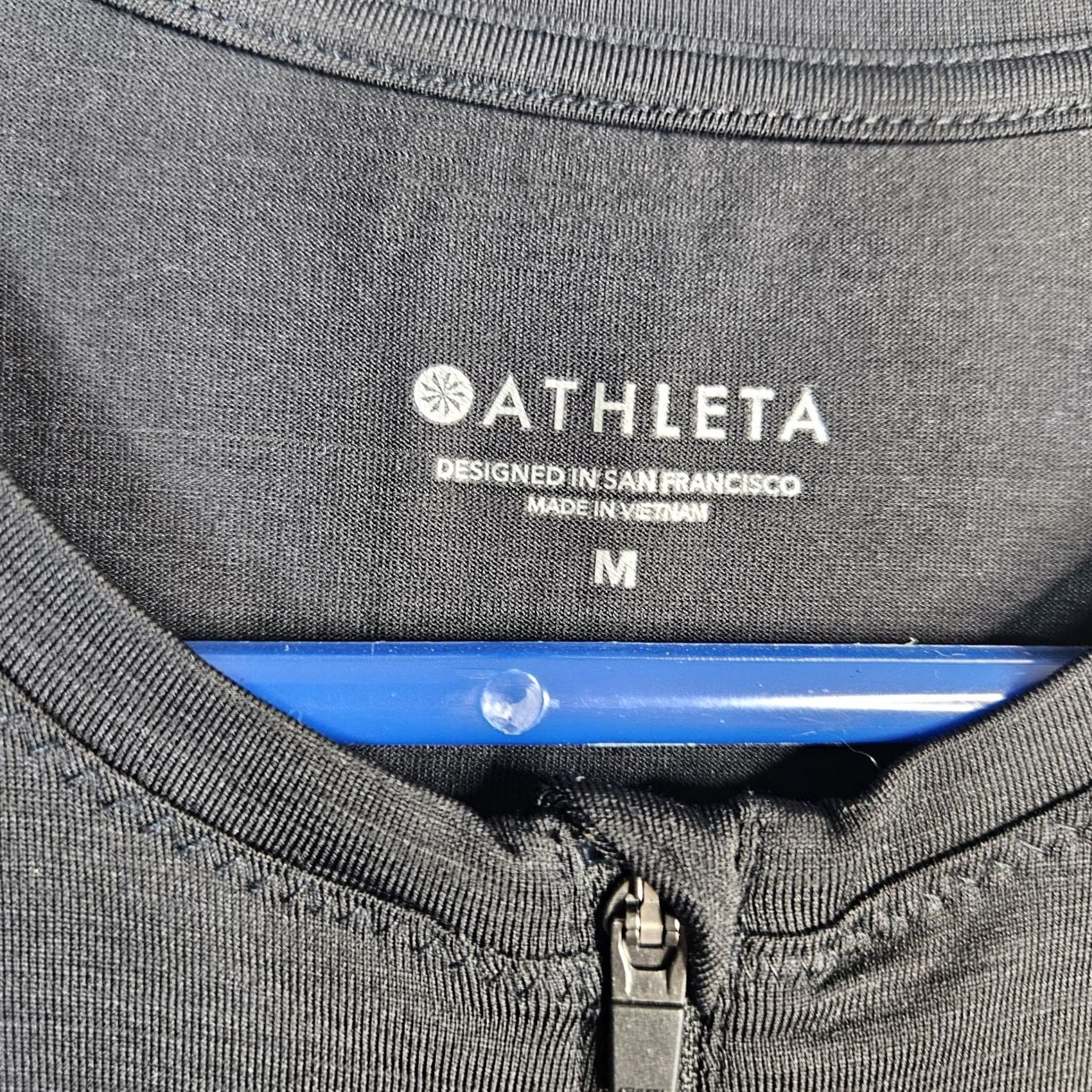 Athleta Athleta Women's Black Quter Zipper Sleeveless workout top M Size M / US 6-8 / IT 42-44 - 7 Thumbnail