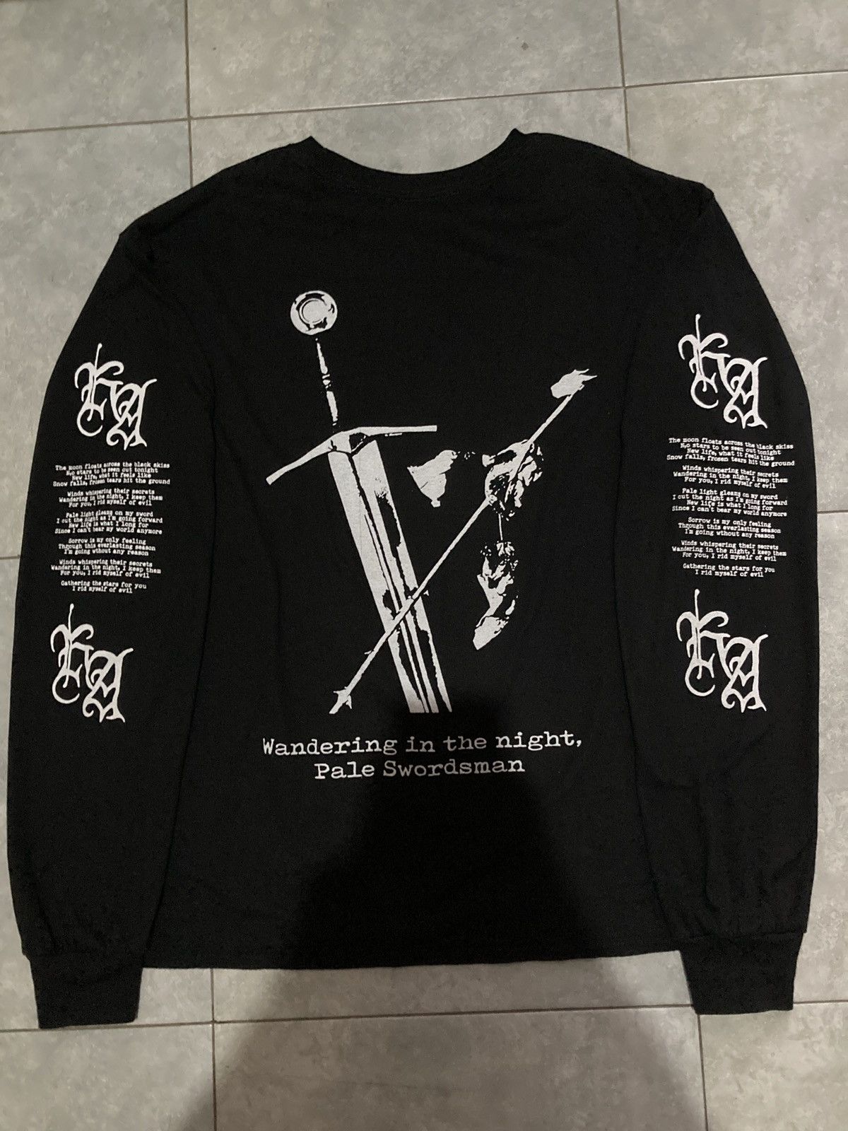 Band Tees Kekht Arakh Pale swordsman longsleeve black metal tee Size US XL / EU 56 / 4 - 2 Thumbnail