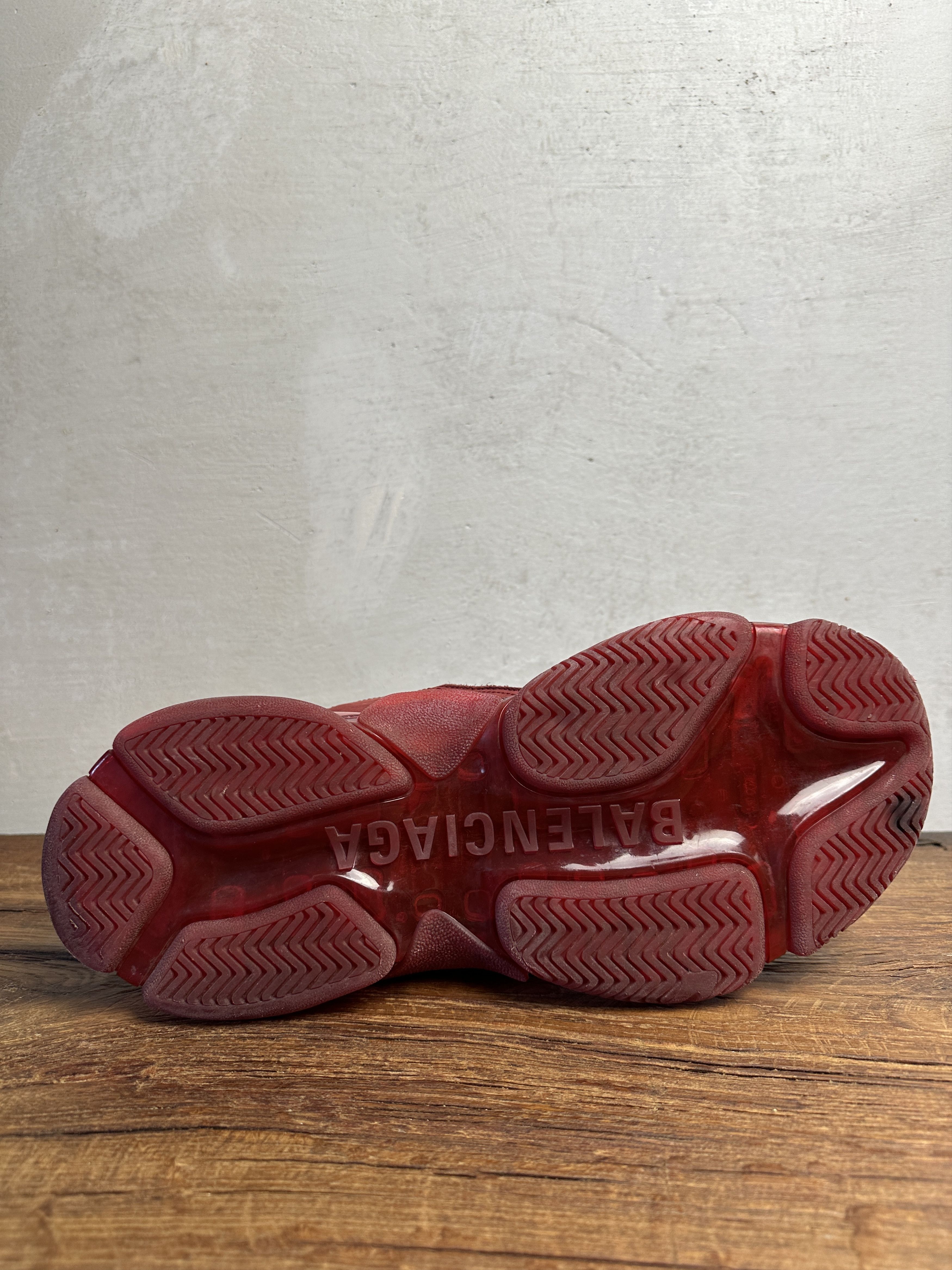 Balenciaga Balenciaga Triple S Clear Sole Red Size US 11 / EU 44 - 13 Thumbnail