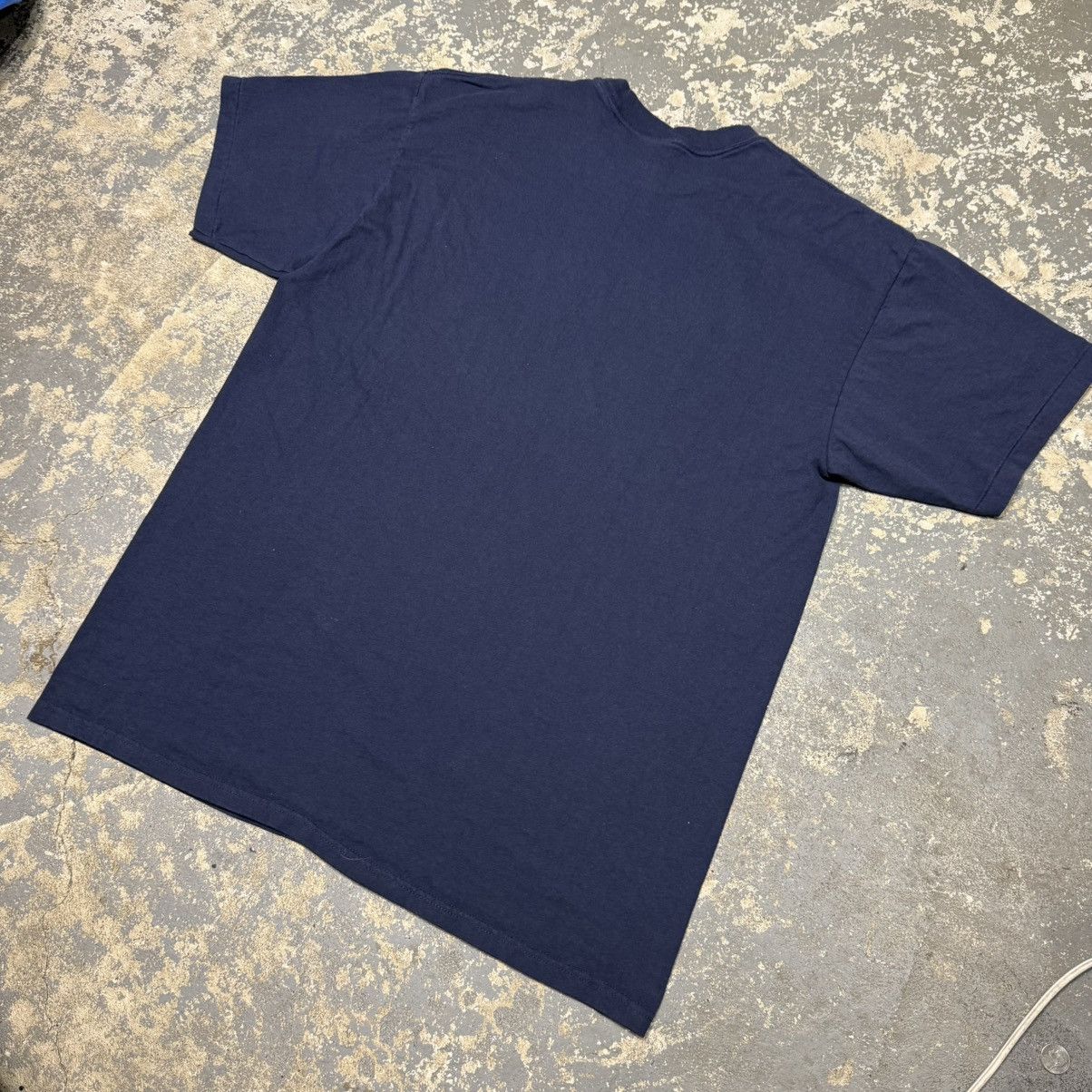 Vintage Vintage Budweiser King Of Beer Navy Racing Tshirt 90s Size US XL / EU 56 / 4 - 9 Thumbnail
