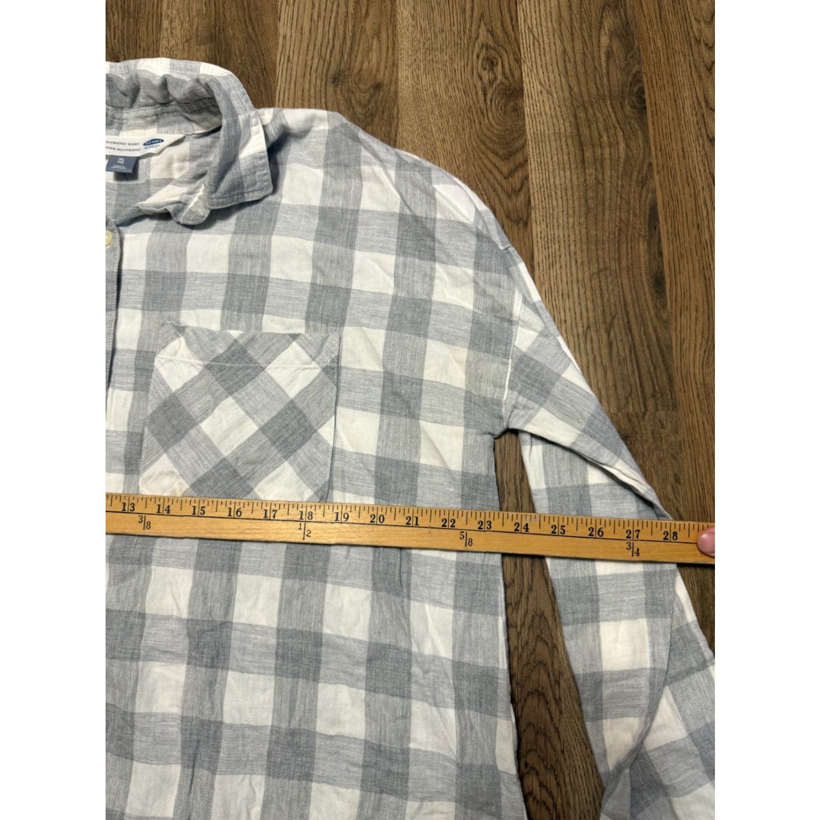 Old Navy Old Navy Shirt Women's XL Grey White Plaid Long Sleeve Button Up The Boyfriend Size XL / US 12-14 / IT 48-50 - 6 Thumbnail