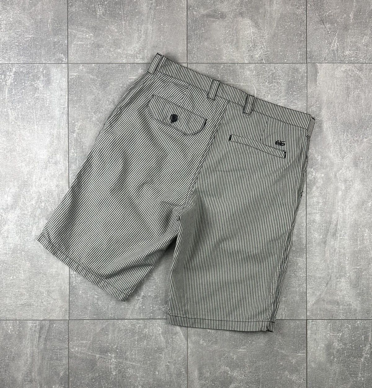 Nike Nike 6.0 Chino Bermuda Striped Short Small Logo Size US 30 / EU 46 - 1 Thumbnail