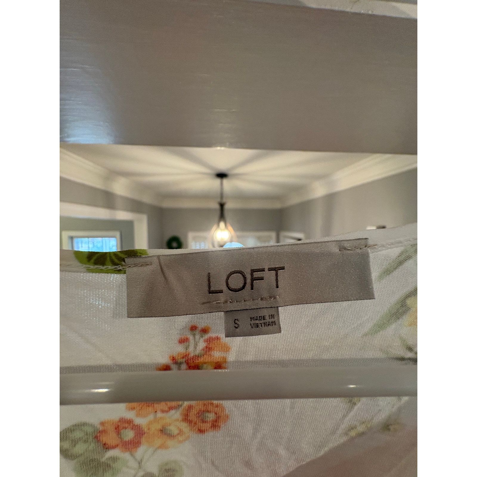 Loft LOFT Women’s Small White Floral Blouse Short Sleeve Size S / US 4 / IT 40 - 3 Thumbnail