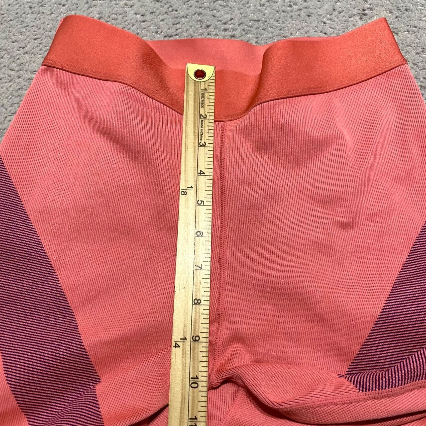 Fabletics Fabletics Pink Stripe Short High Waisted Womens M Shorts Pink Stripe High Waisted Seamless Bicycle Athletic Lightweight UV Moisture Wicking 90s? Size 32" / US 10 / IT 46 - 5 Thumbnail