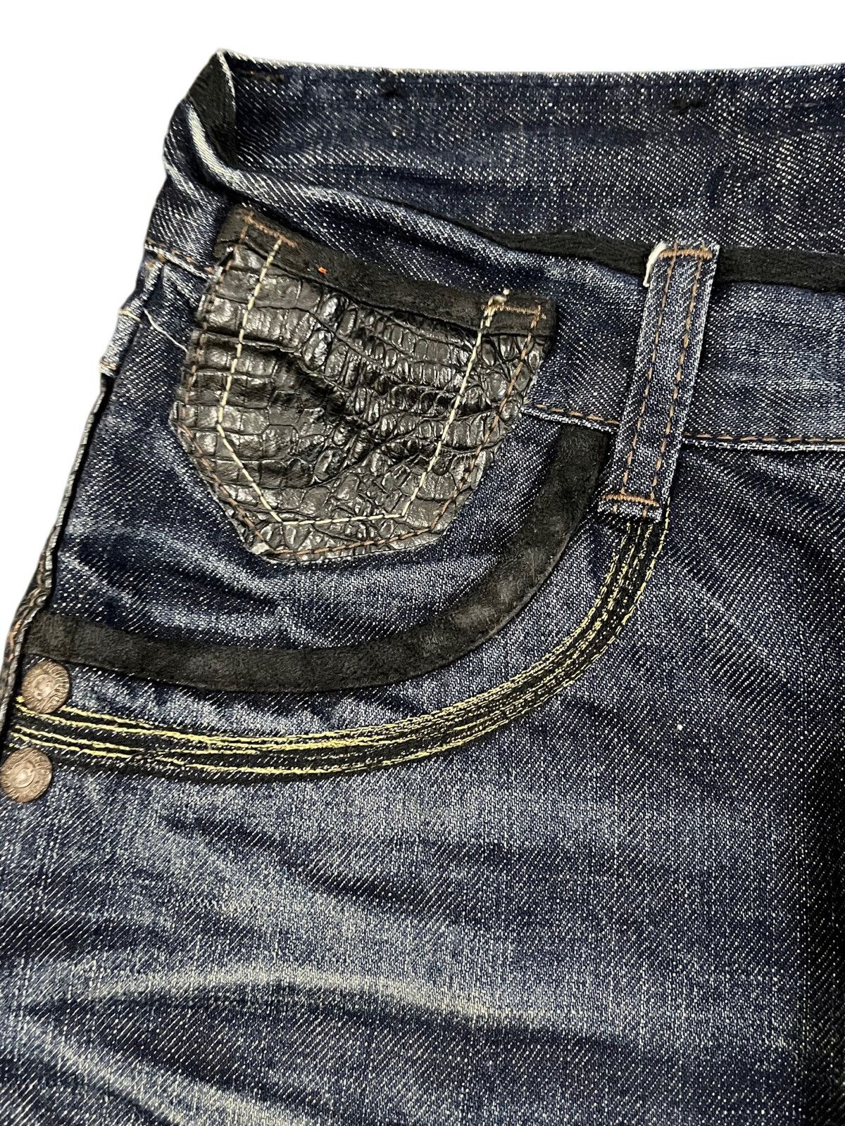 Japanese Brand Vintage Red Pepper Stars Punk Distressed Denim Size US 30 / EU 46 - 6 Thumbnail