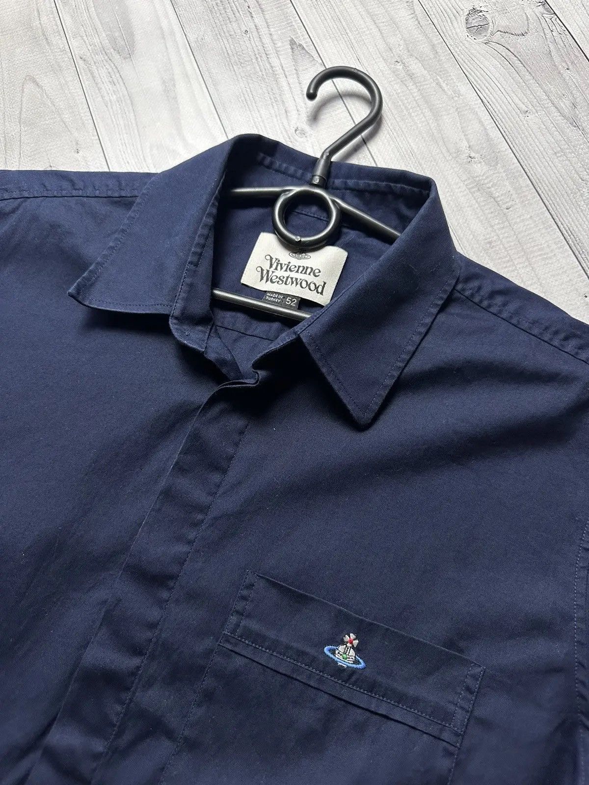 Vivienne Westwood Vintage Vivienne Westwood navy shirt logo size L Size US L / EU 52-54 / 3 - 4 Thumbnail