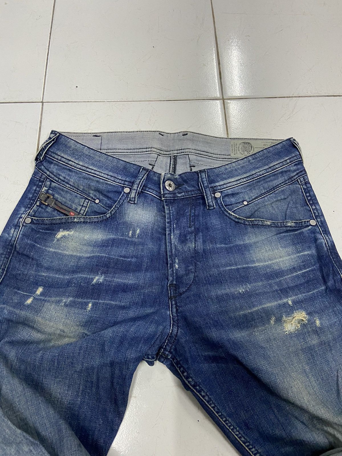 Diesel DIESEL INDUSTRY BELTHER REGULAR DISTRESSED SLIM JEANS Size US 30 / EU 46 - 6 Thumbnail