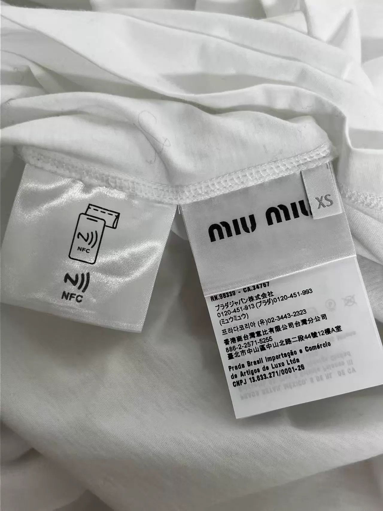 Miu Miu MIU MIU White Logo Oversized Tee XS Size XS / US 0-2 / IT 36-38 - 4 Thumbnail