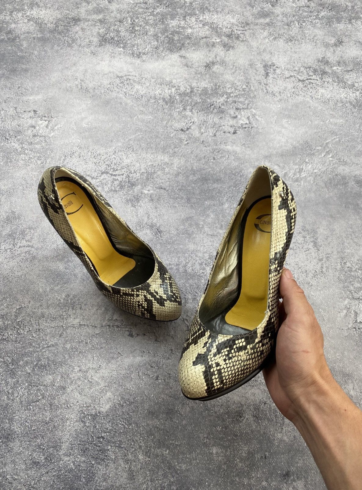 Just Cavalli Vintage Just Cavalli Heels Snake Print Shoes Made in Italy Size US 8 / IT 38 - 1 Thumbnail