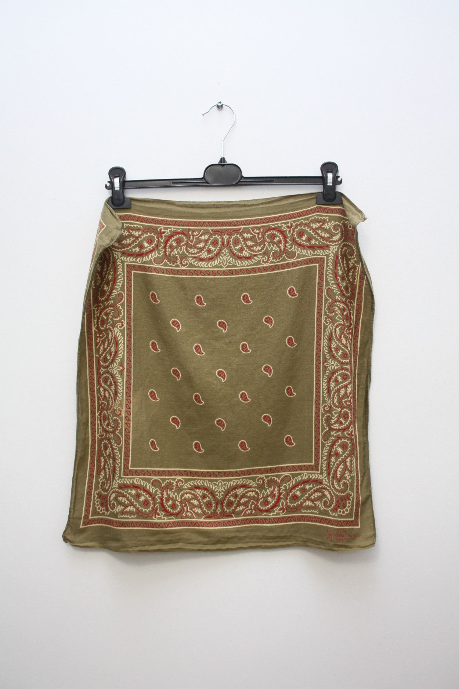 Vintage Paislee Made in USA Handkerchief / Neckerchief RN13960 Size ONE SIZE - 1 Thumbnail
