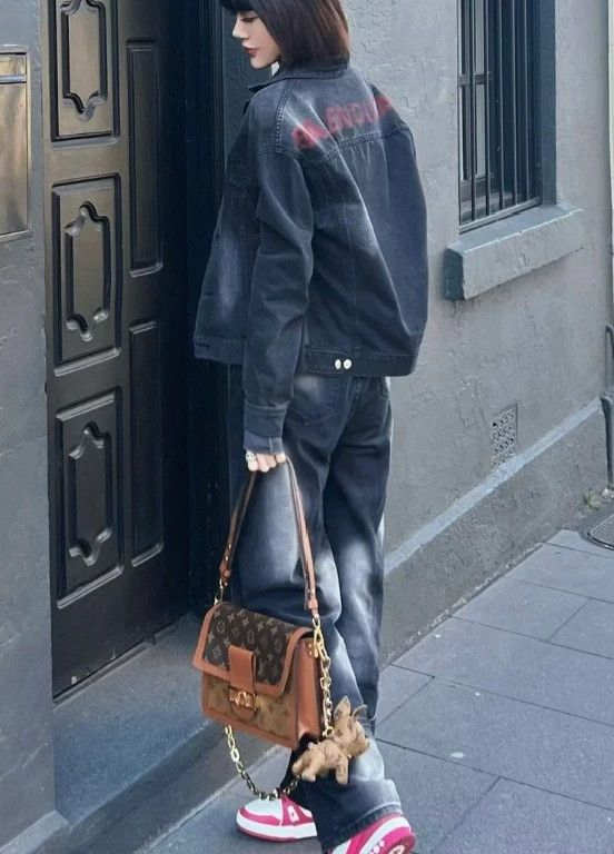 Balenciaga Balenciaga size 36 Backlogo washed denim jacket Size S / US 4 / IT 40 - 4 Thumbnail