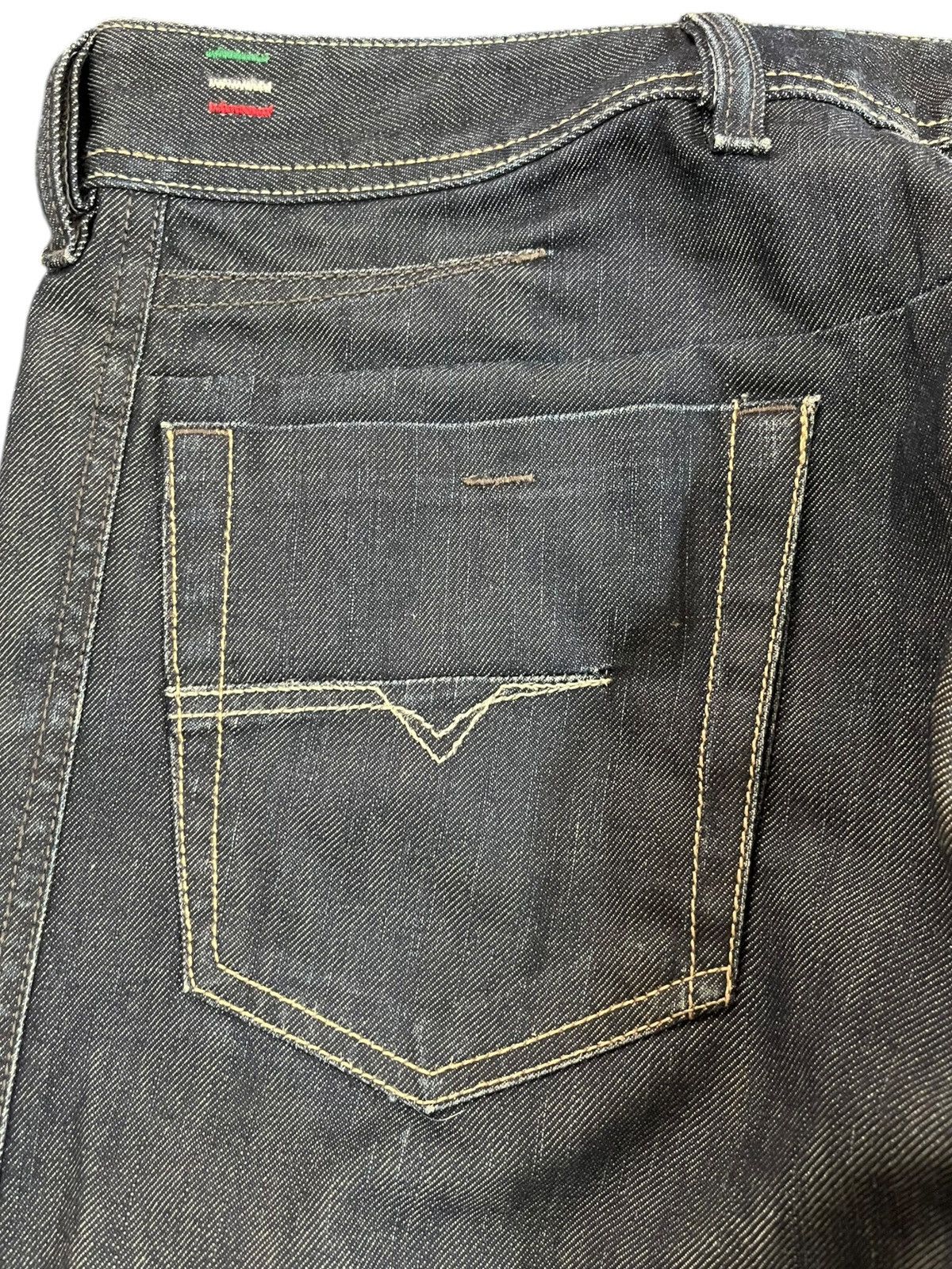 Diesel × Diesel Black Gold Vintage Diesel Dughan Punk AvantGarde Denim Size US 33 - 8 Thumbnail