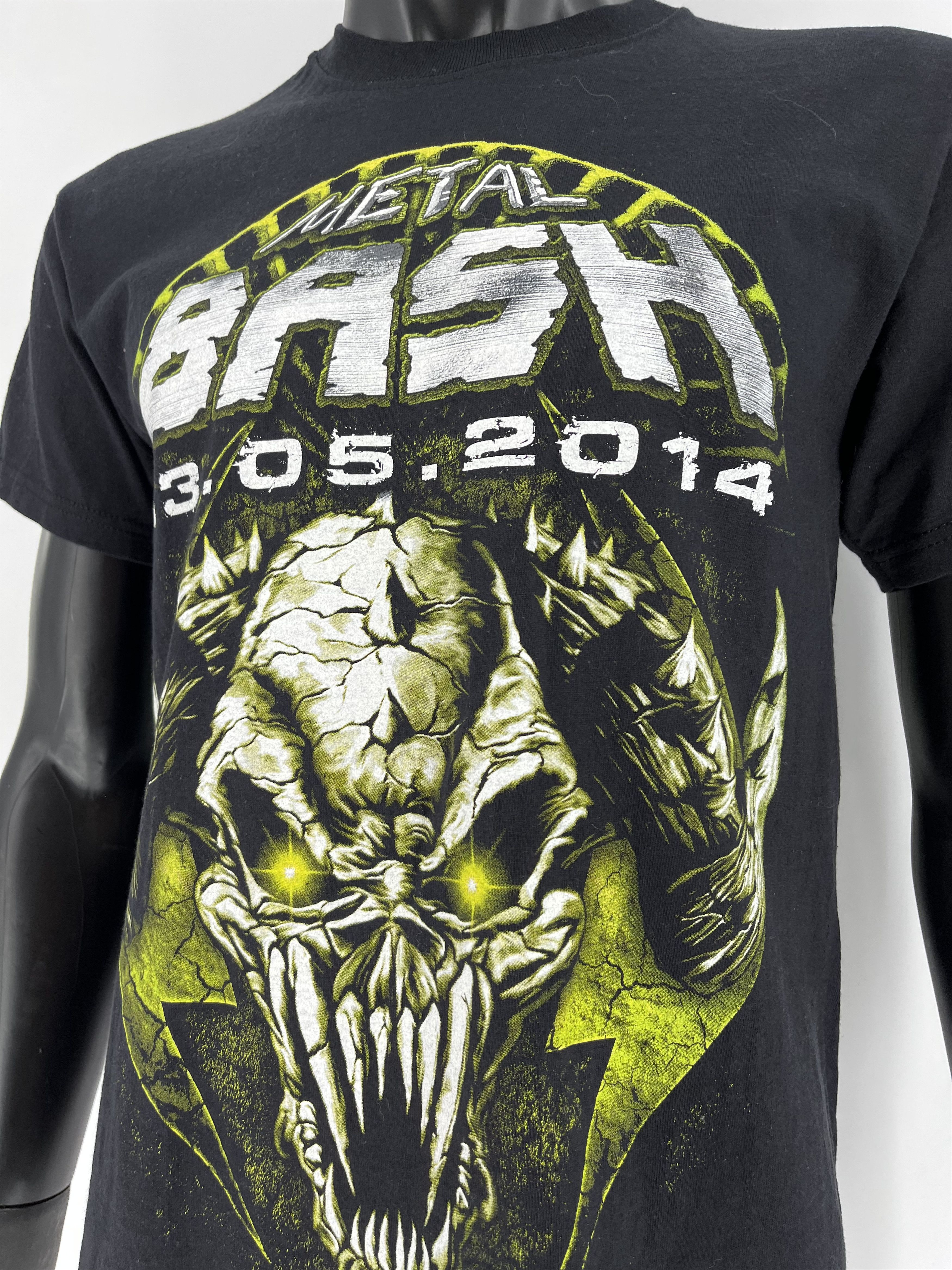 Band Tees Vintage Y2K T-Shirt METAL BASH 2014 Size US M / EU 48-50 / 2 - 6 Thumbnail