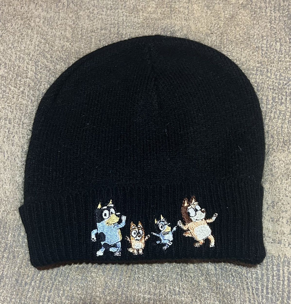 Other Bluey black beanie Size ONE SIZE - 1 Thumbnail