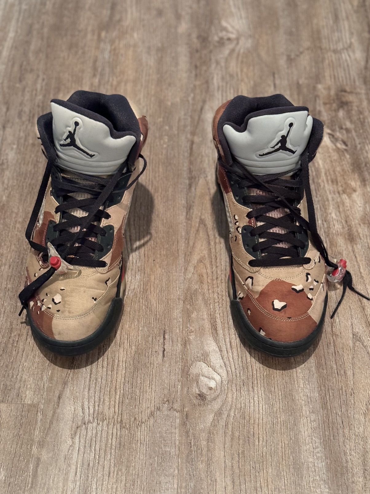 Jordan Brand × Supreme Supreme x Jordan 5 Retro Size US 13 / EU 46 - 4 Thumbnail