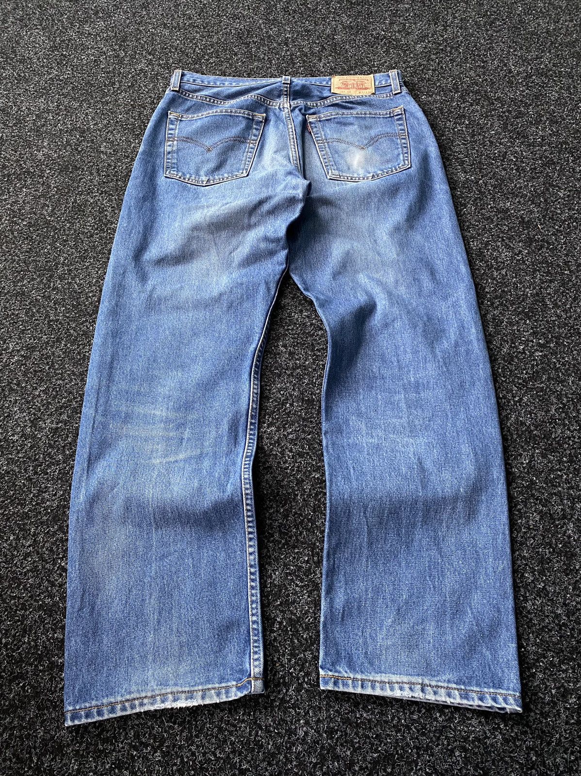 Levi's × Vintage Vintage Y2K Levi’s 521 baggy pants Size US 36 / EU 52 - 9 Thumbnail