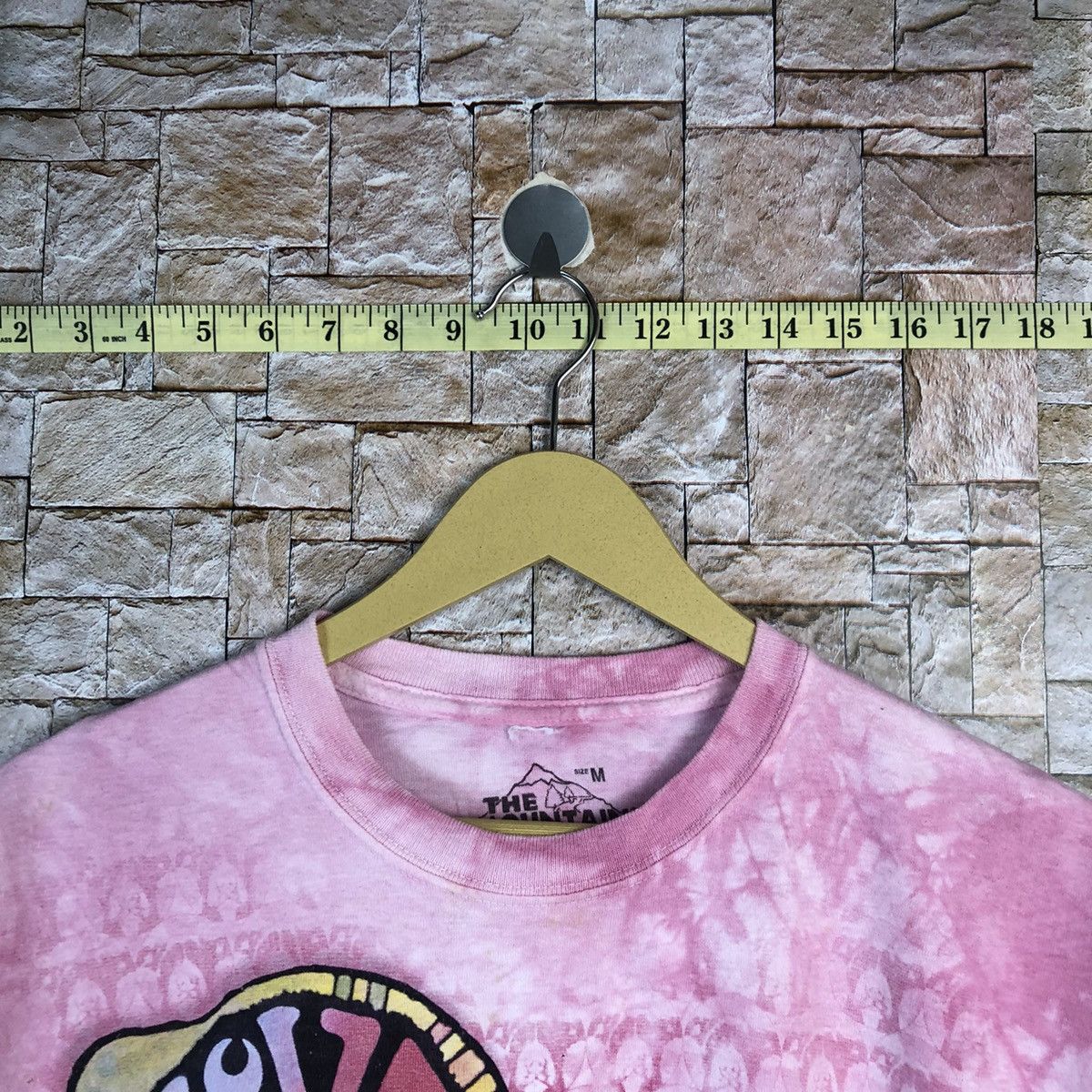 The Mountain The Mountain big bulldog Pink T-shirt #A547 Size US M / EU 48-50 / 2 - 4 Thumbnail
