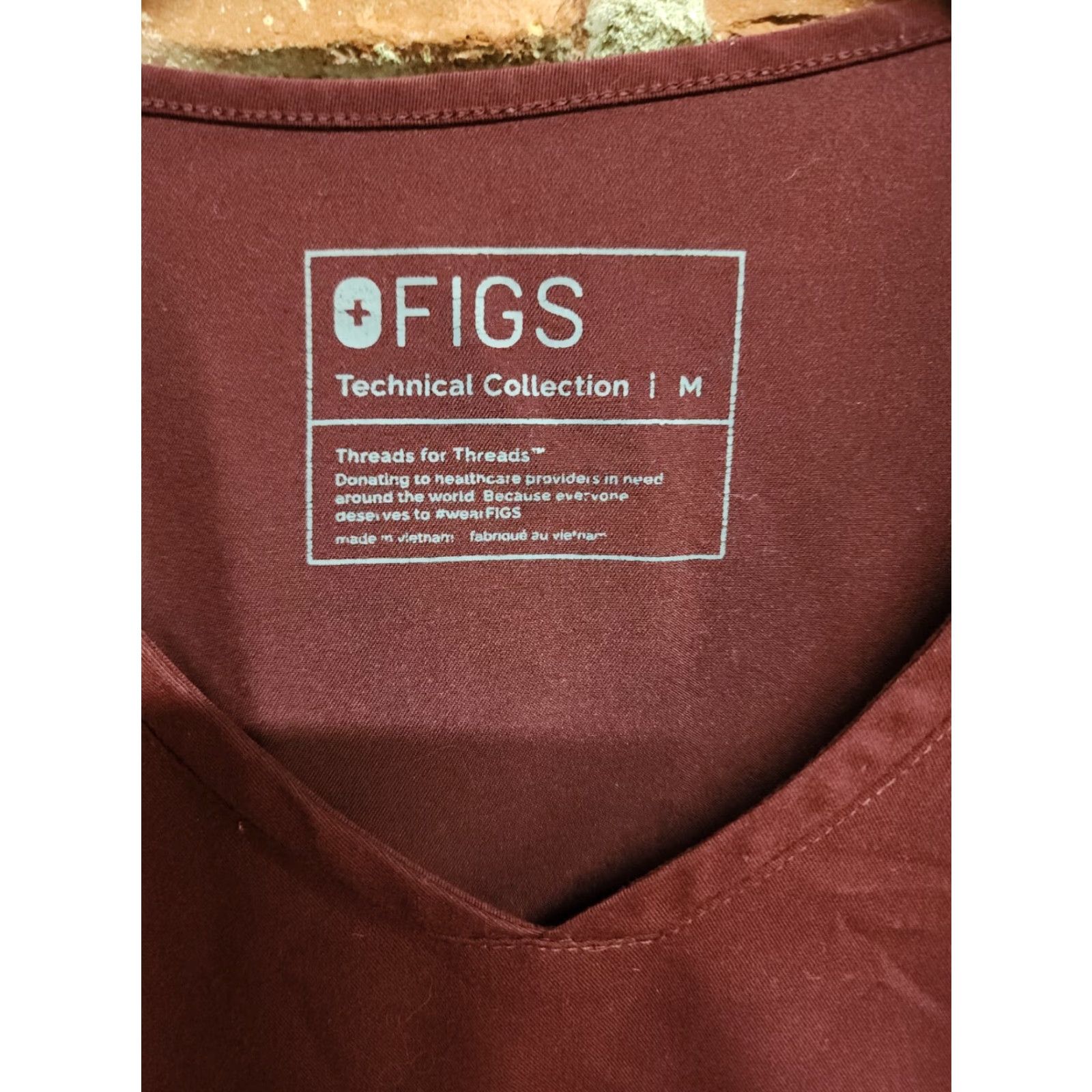 Vintage FIGS Scrub Top Womens Red Technical Collection Size M W20SW1036 Size M / US 6-8 / IT 42-44 - 3 Thumbnail