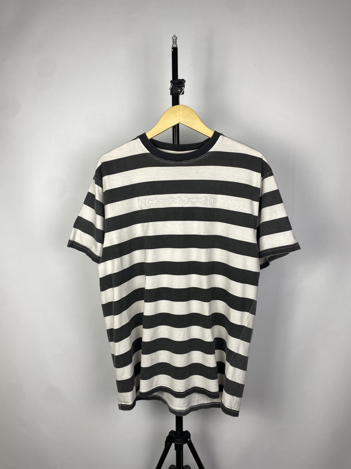 Independent Truck Co. × Vintage Vintage 90s Distressed Independent Logo Striped T Shirt Size US L / EU 52-54 / 3 - 1 Thumbnail