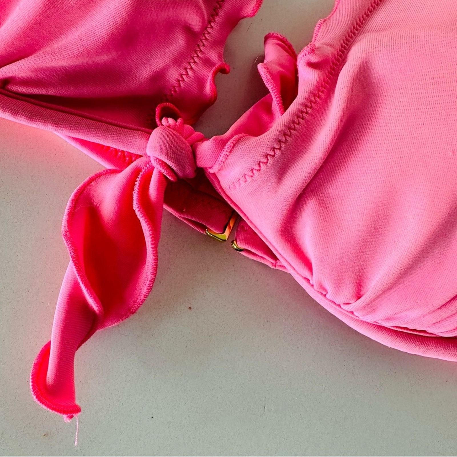 Victoria's Secret VS VICTORIAS SECRET Pink Ruffle Halter Tie Bikini Swim Top Size S / US 4 / IT 40 - 6 Thumbnail