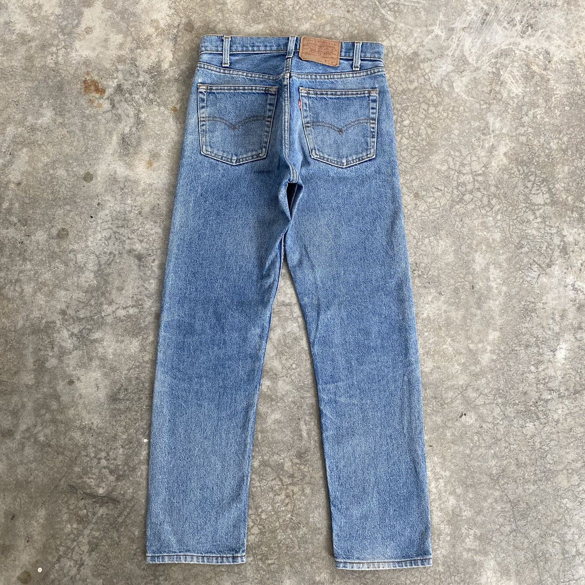 Levi's Size 28x28 Vintage 80’s Levi’s 505 Faded Blue Denim Jeans Size US 28 / EU 44 - 14 Thumbnail