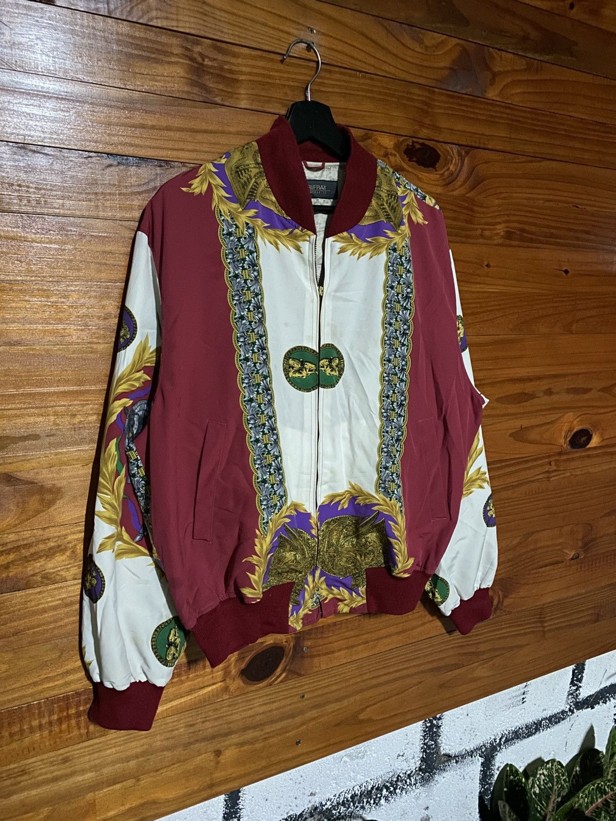 Japanese Brand Vintage RIFRAT Authentic Baroque Knight Print Bomber Jacket Size US L / EU 52-54 / 3 - 5 Thumbnail