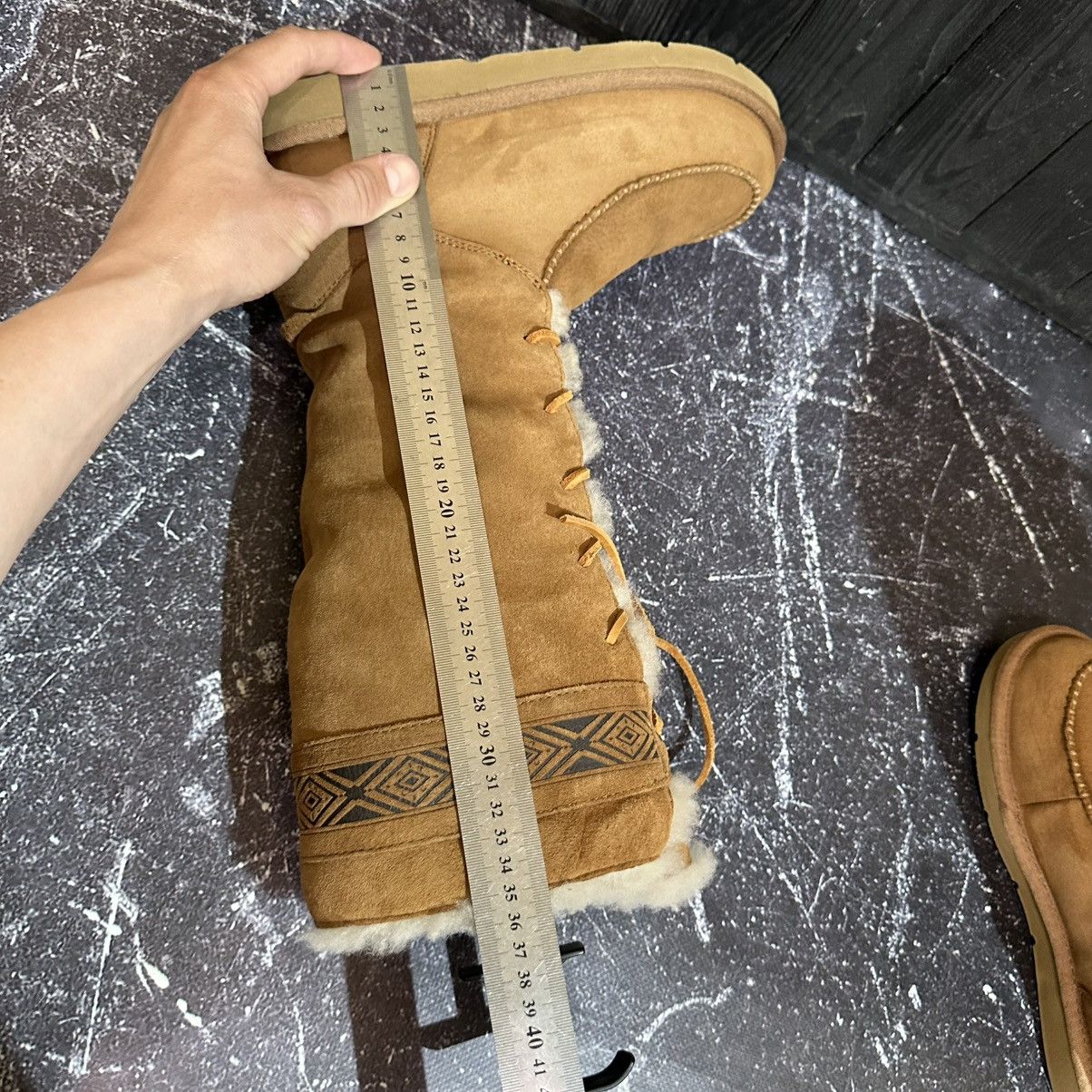 Ugg UGG Australia Women’s Winter Boots sz 40 EU 9 Us 26 cm Size US 10 / IT 40 - 12 Thumbnail