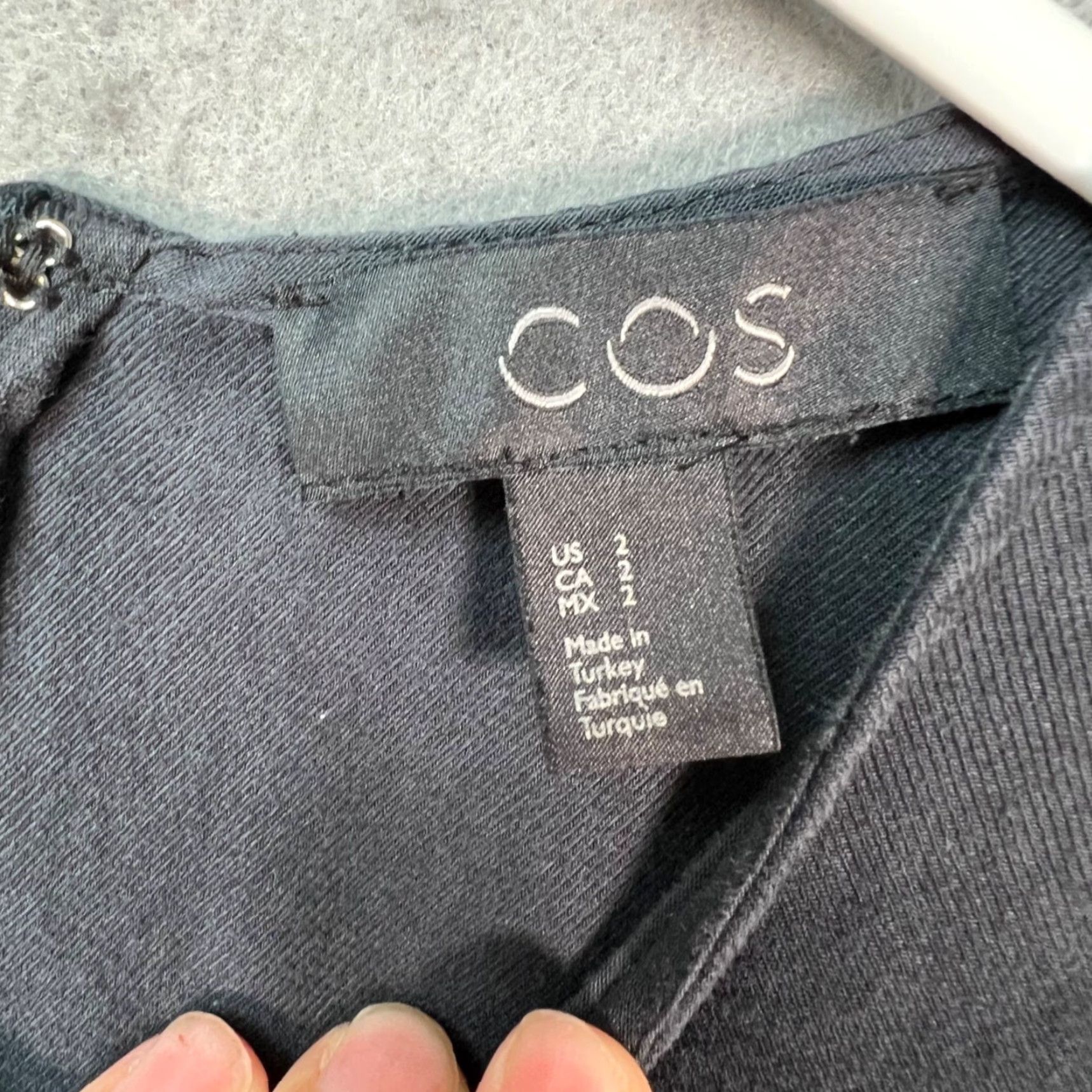 Cos COS Black Short Sleeve Jumpsuit Women Size 2 Cotton Lyocell Blend with Back Zip Size 26" / US 2 / IT 38 - 3 Thumbnail