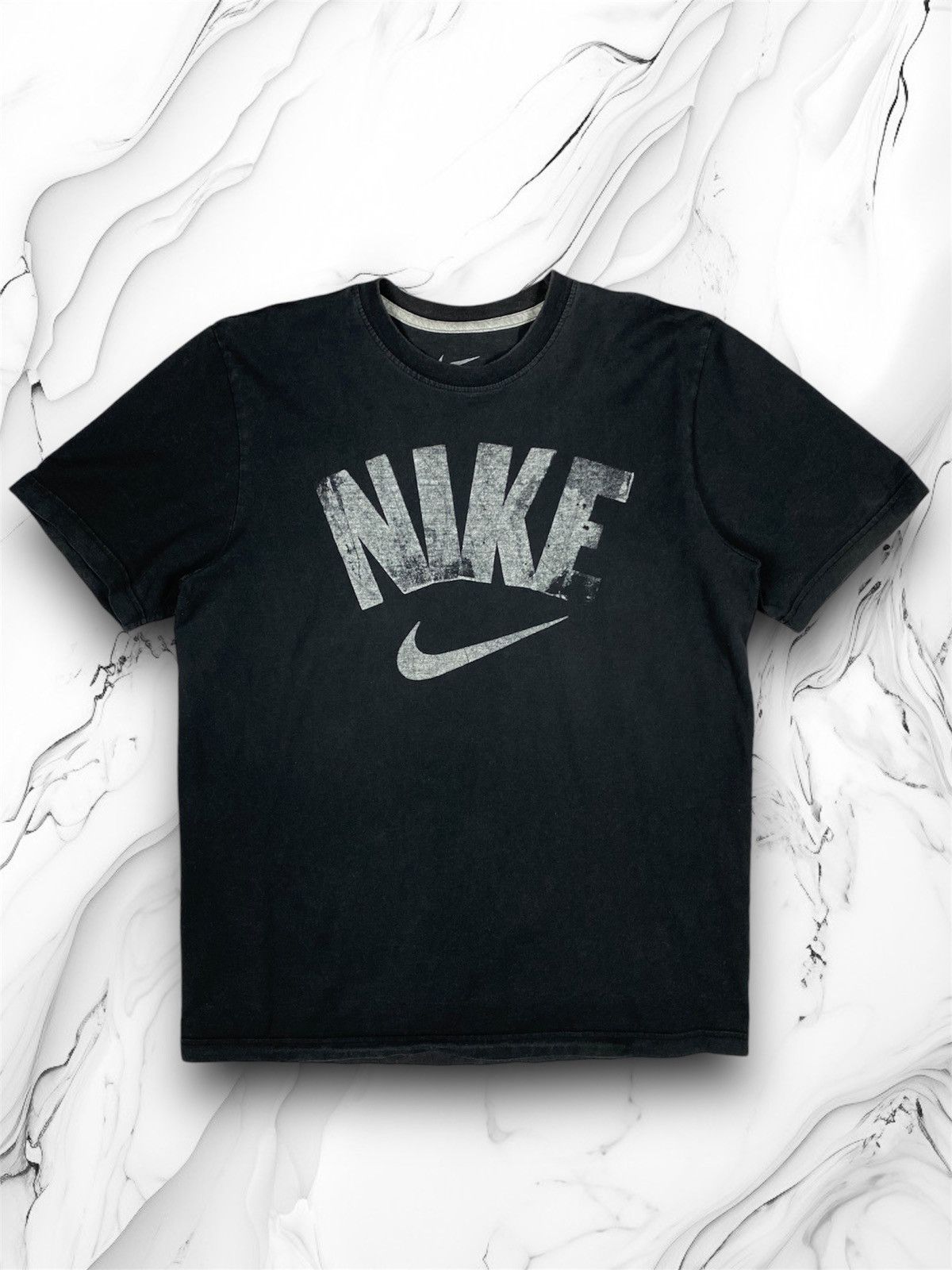Nike Vintage 00s Nike Big Logo Y2K Drill Hype T Shirt Tee Size US L / EU 52-54 / 3 - 1 Thumbnail