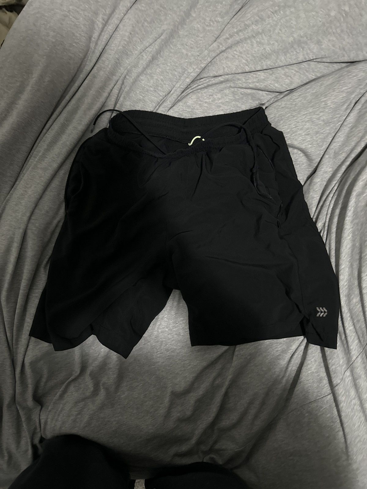Other Unknown Brand Black Shorts Size US 31 - 1 Preview